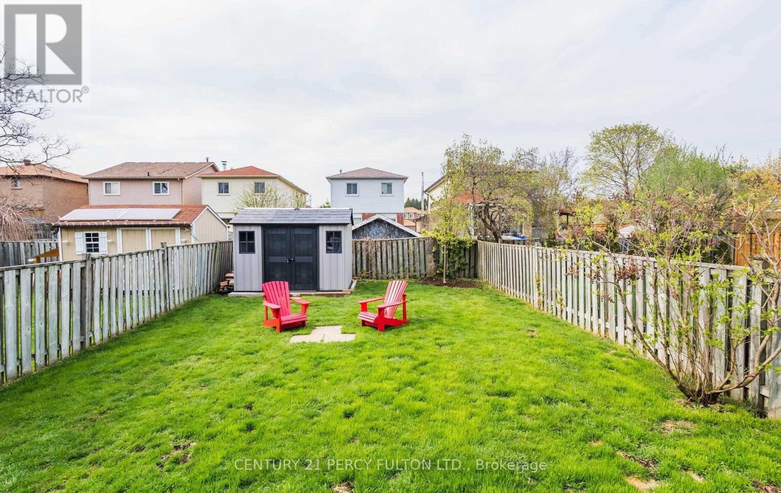 1302 Ferncliff Circle, Pickering, Ontario  L1X 1W7 - Photo 35 - E12755448