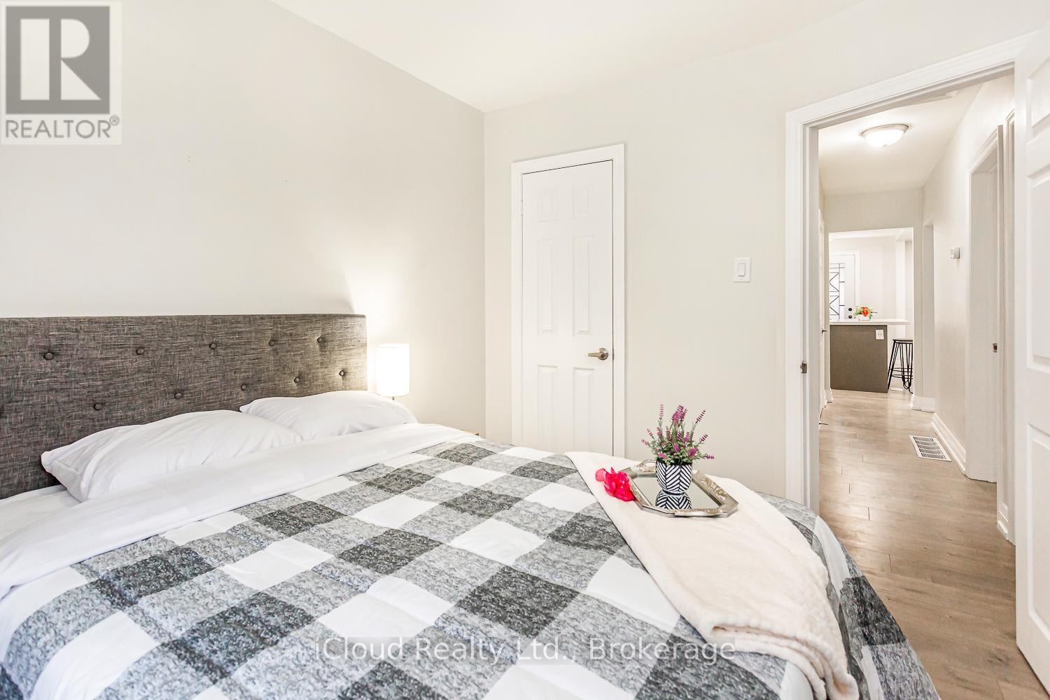 89 Darlingside Drive, Toronto (West Hill), Ontario  M1E 3P2 - Photo 12 - E12755490