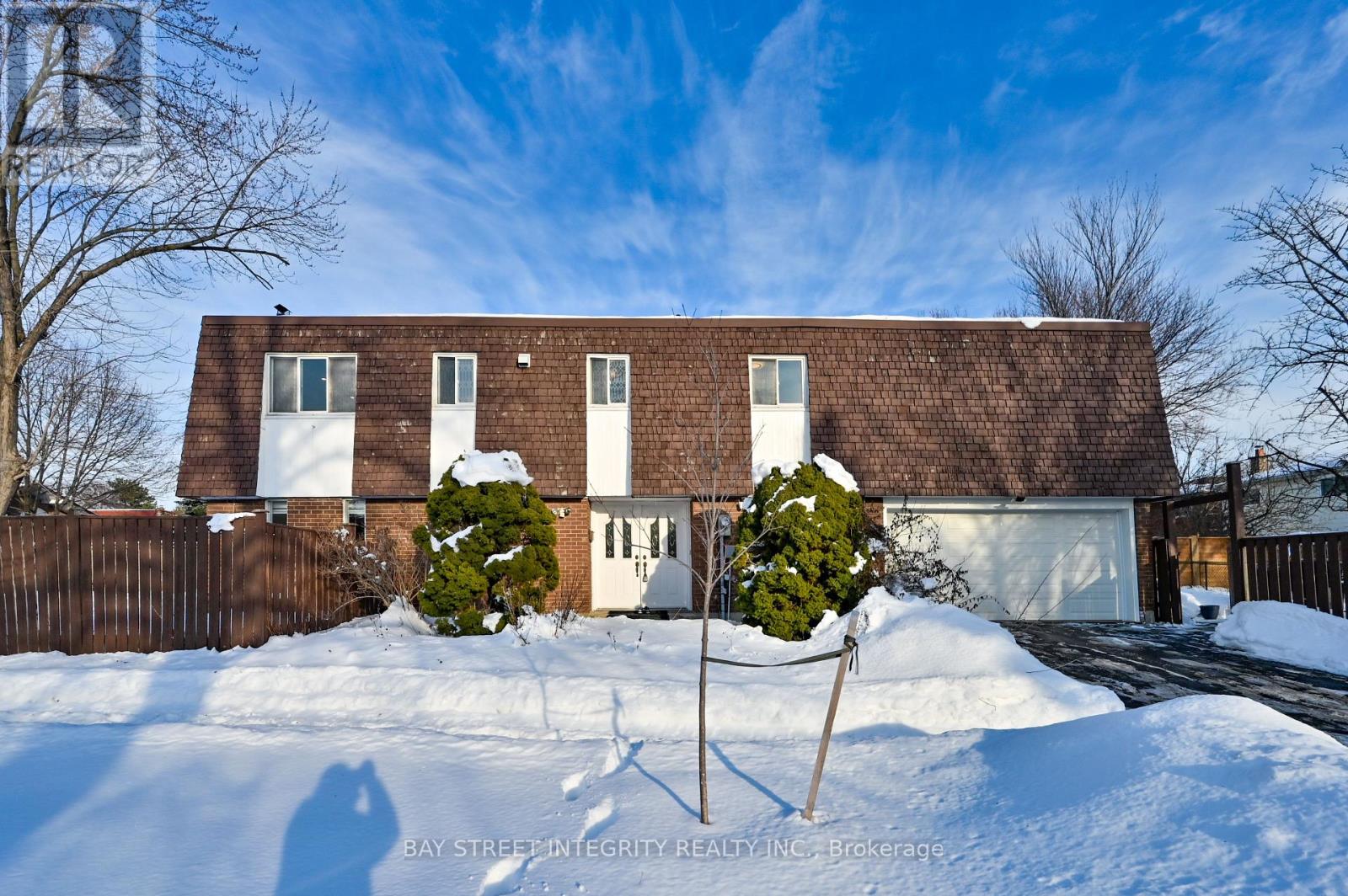 85 ANGUS DRIVE, Toronto, Ontario