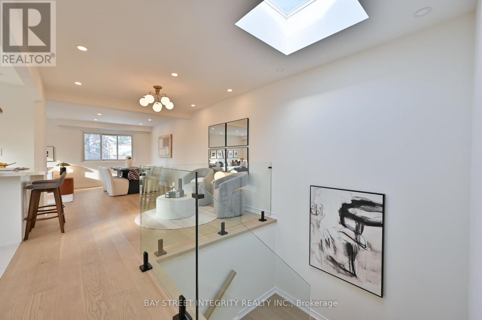 85 Angus Drive, Toronto, Ontario  M2J 2W9 - Photo 14 - C12756692