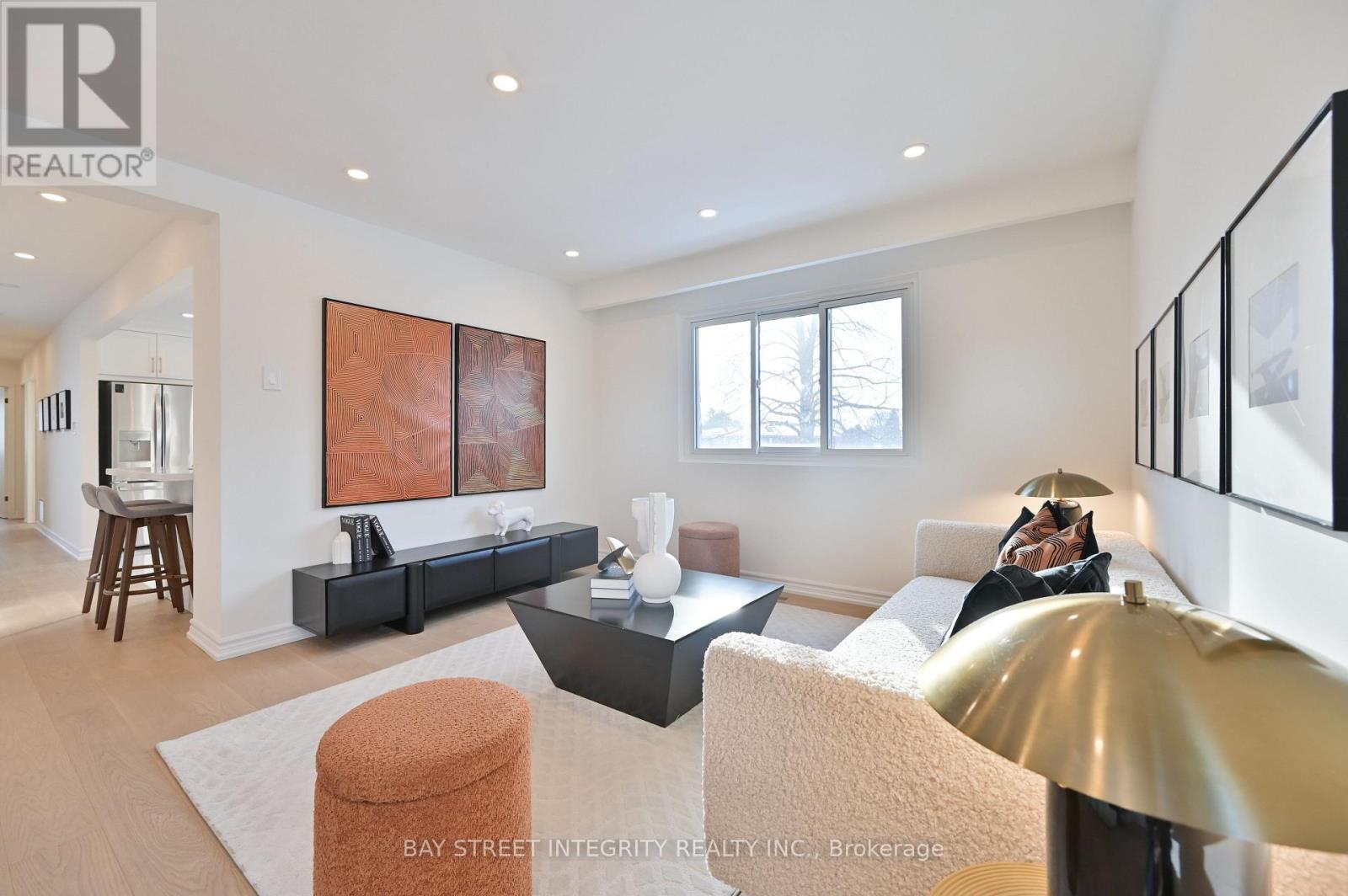 85 Angus Drive, Toronto, Ontario  M2J 2W9 - Photo 27 - C12756692