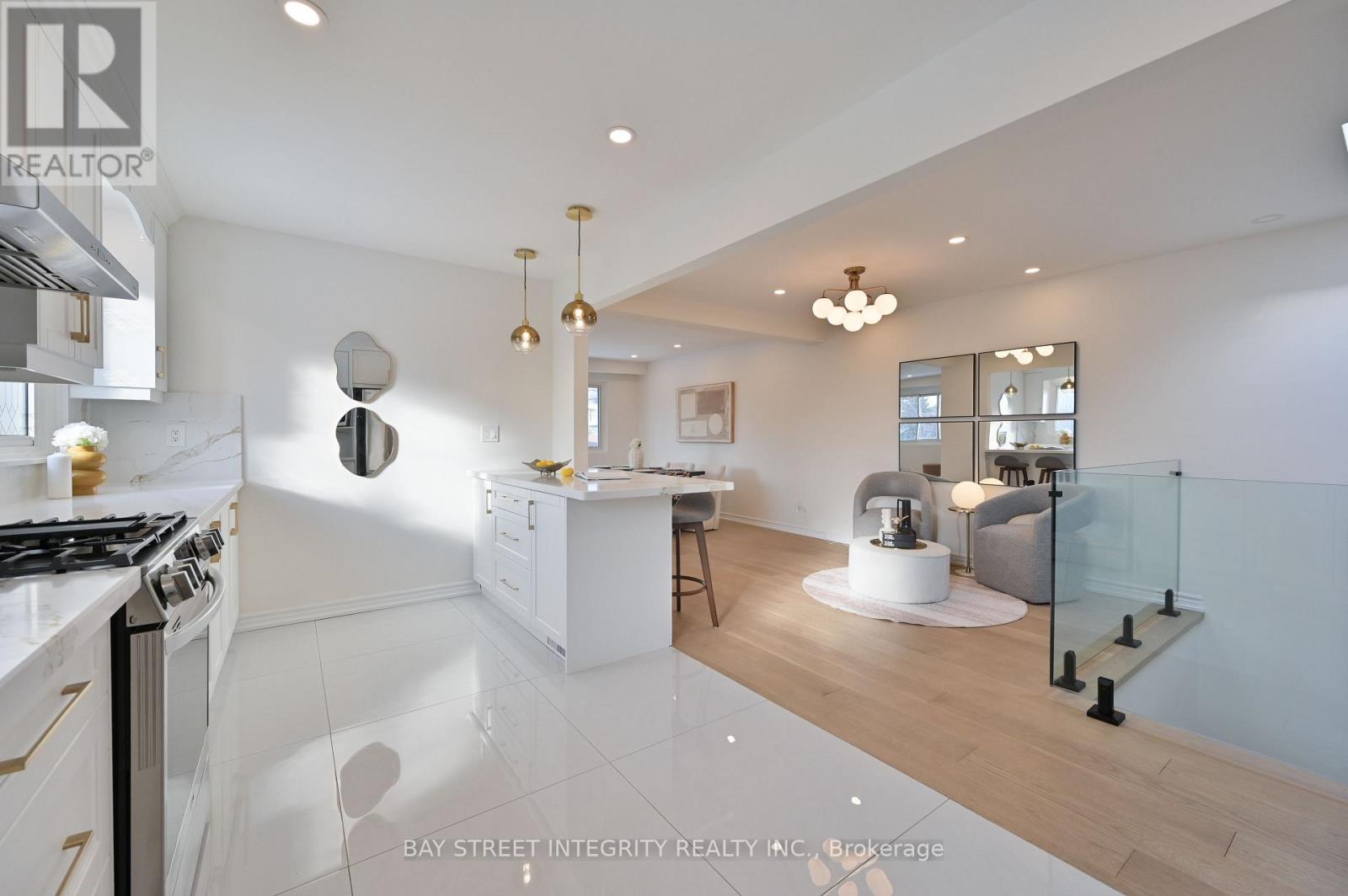 85 Angus Drive, Toronto, Ontario  M2J 2W9 - Photo 32 - C12756692