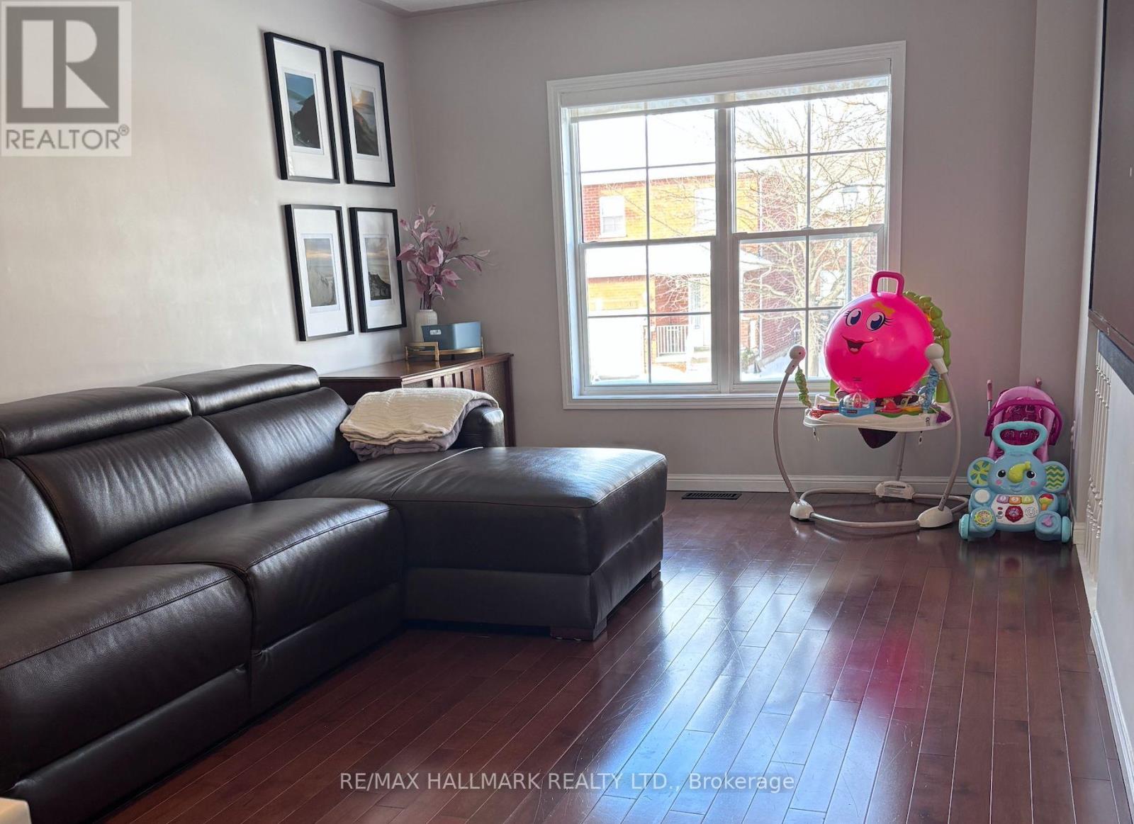 568 Legresley Lane, Newmarket, Ontario  L3Y 8R8 - Photo 16 - N12736844