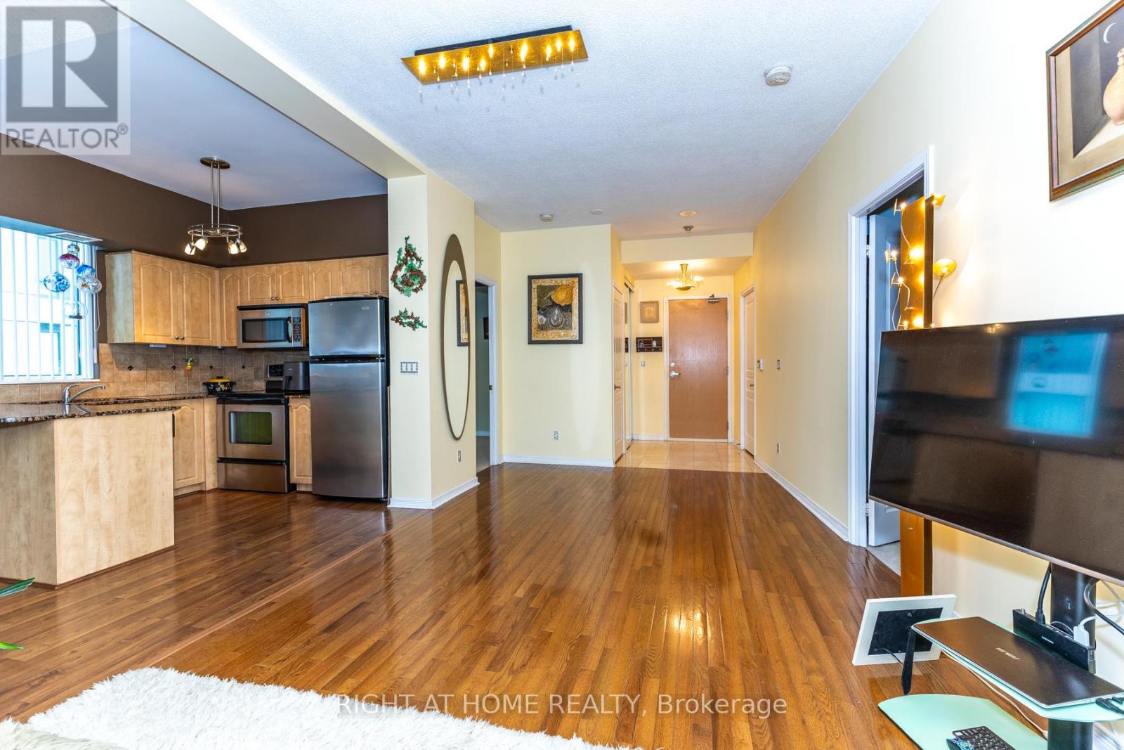 2002 - 509 Beecroft Road, Toronto (Willowdale West), Ontario  M2N 0A3 - Photo 9 - C12556106