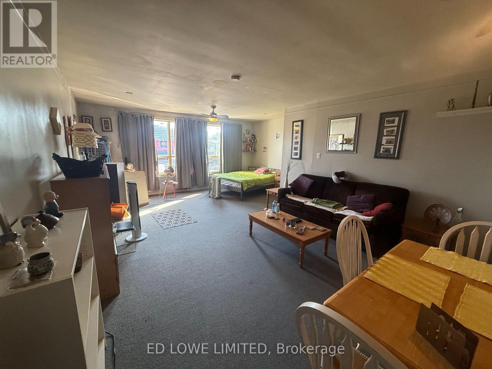 C & D - 54 Maple Avenue, Barrie, Ontario  L4N 1R8 - Photo 17 - S12422208