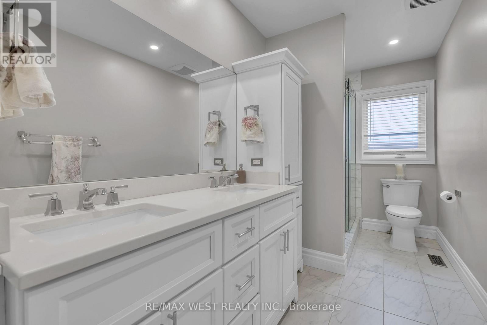 90 Birkhall Place, Barrie, Ontario  L4N 0K2 - Photo 11 - S12755396