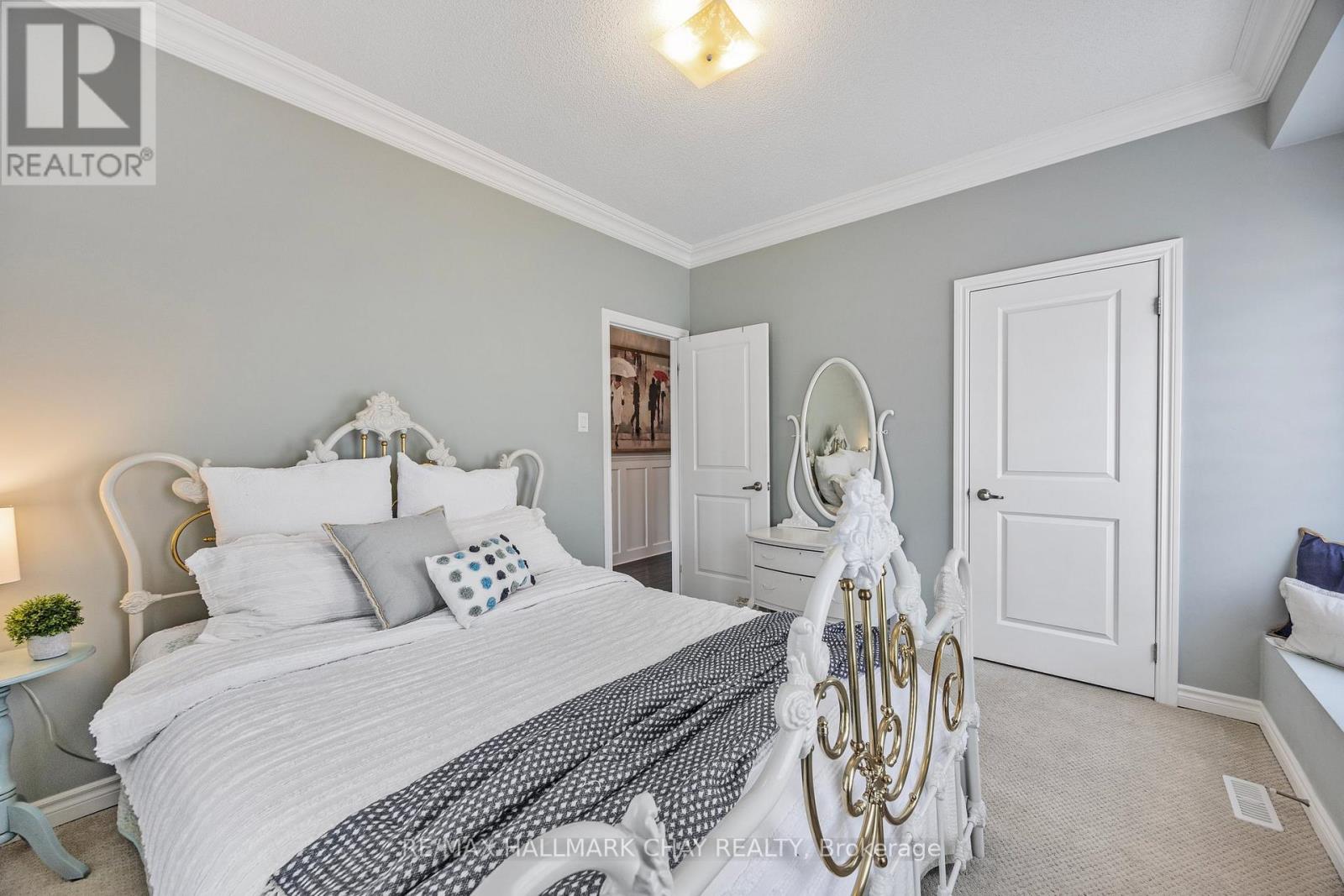 16 Basswood Drive, Wasaga Beach, Ontario  L9Z 0A9 - Photo 23 - S12755474