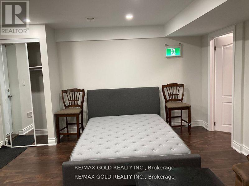 Studio - 52 Mincing Trail, Brampton, Ontario  L7A 4T2 - Photo 2 - W12748908