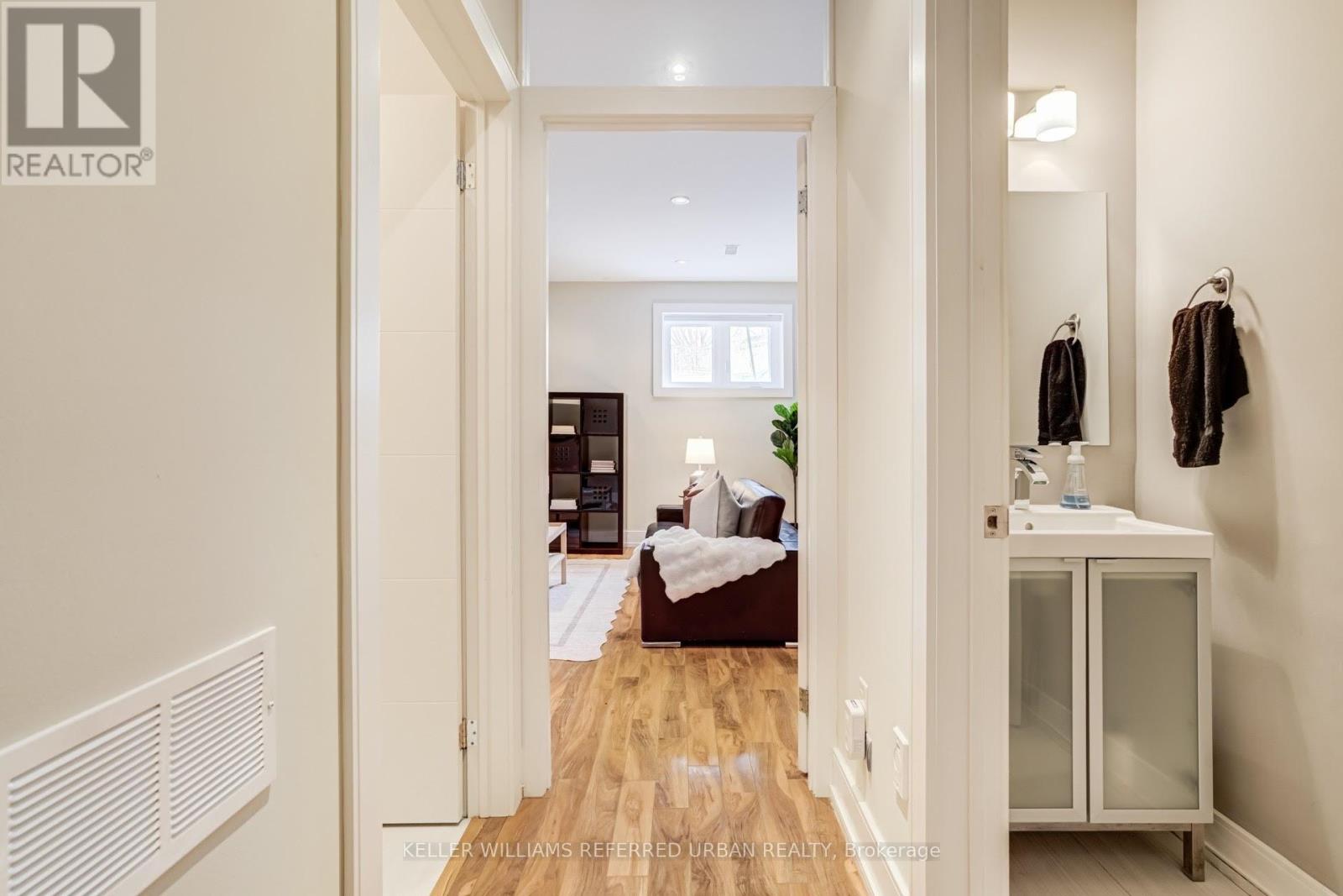 31b Royal York Road, Toronto, Ontario  M8V 2T3 - Photo 39 - W12750390