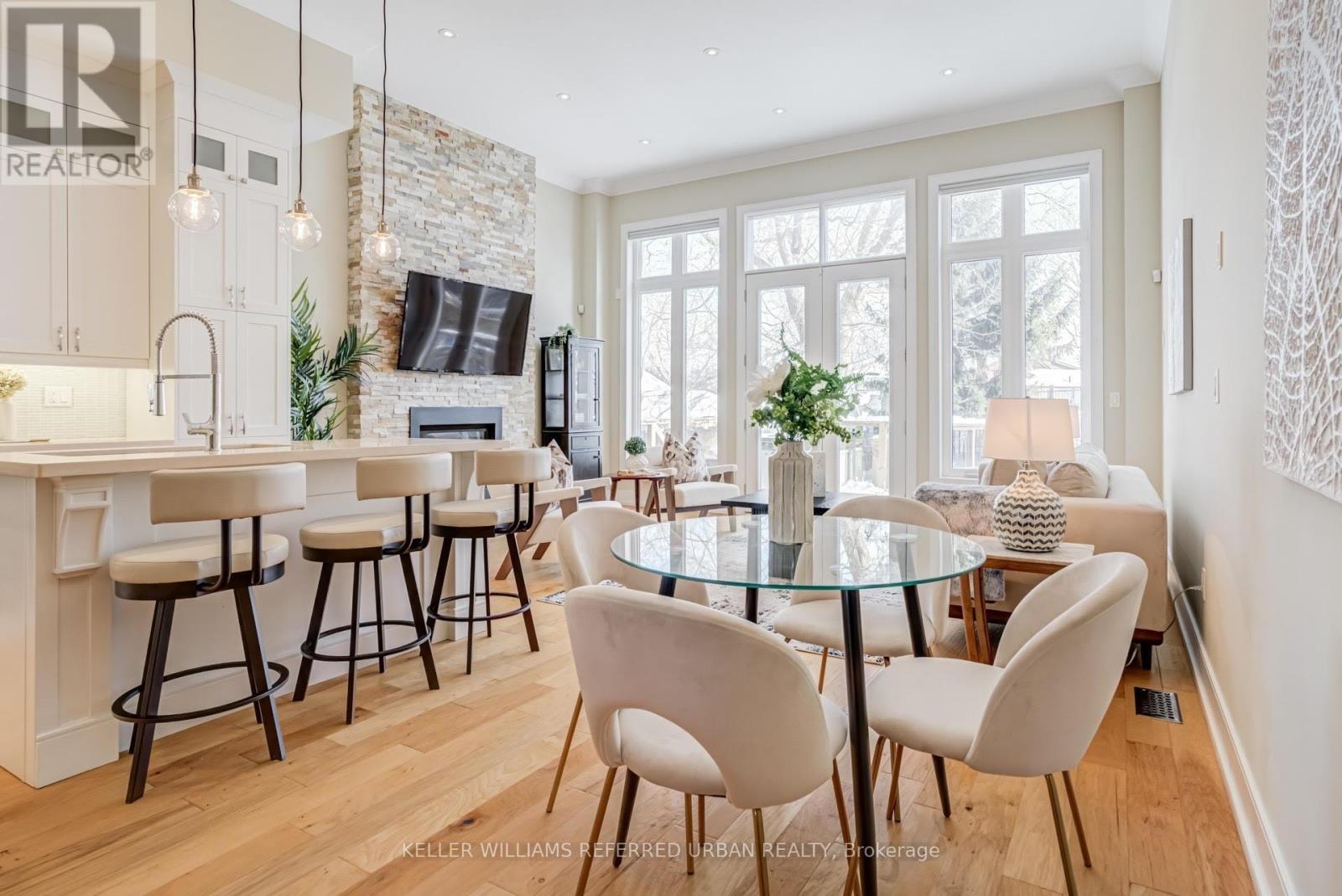 31b Royal York Road, Toronto, Ontario  M8V 2T3 - Photo 4 - W12750390