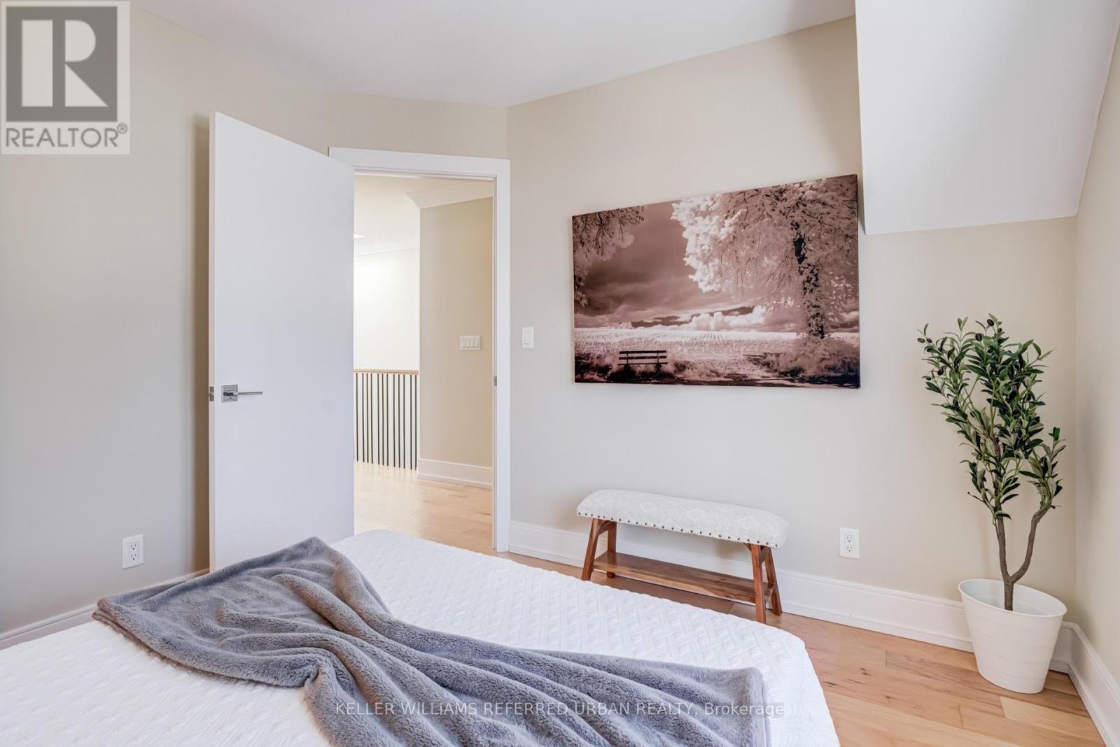 31b Royal York Road, Toronto, Ontario  M8V 2T3 - Photo 37 - W12750390