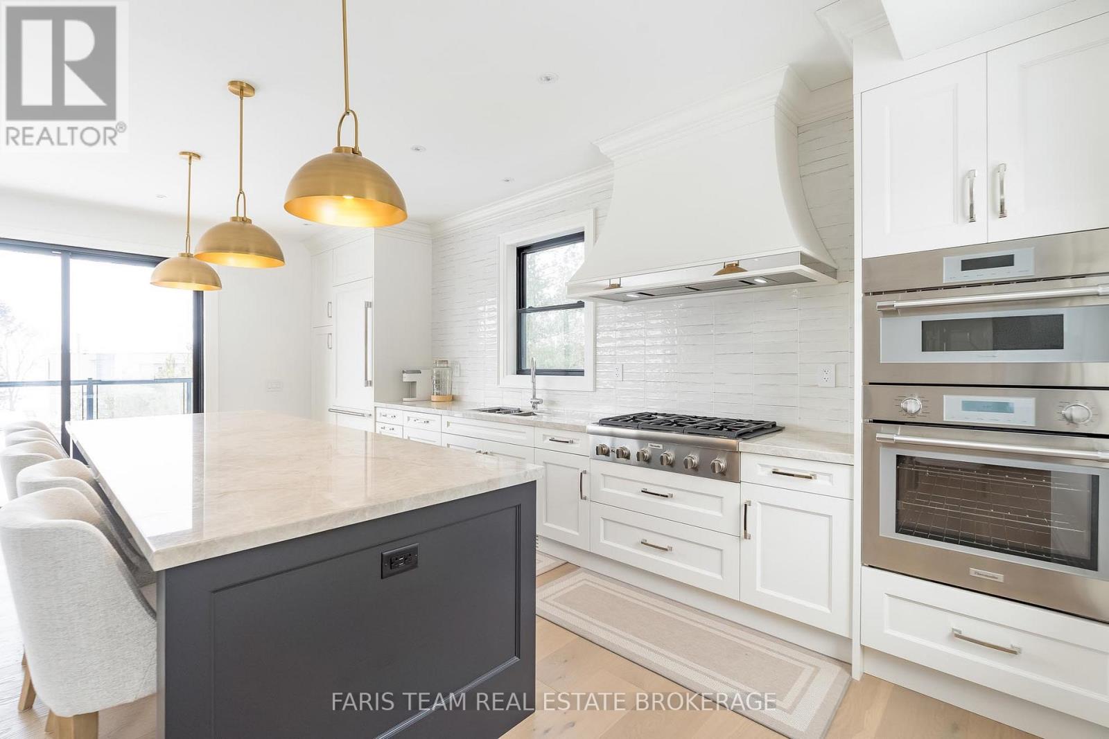 23 Trew Avenue, Tiny, Ontario  L0L 2T0 - Photo 6 - S12756712