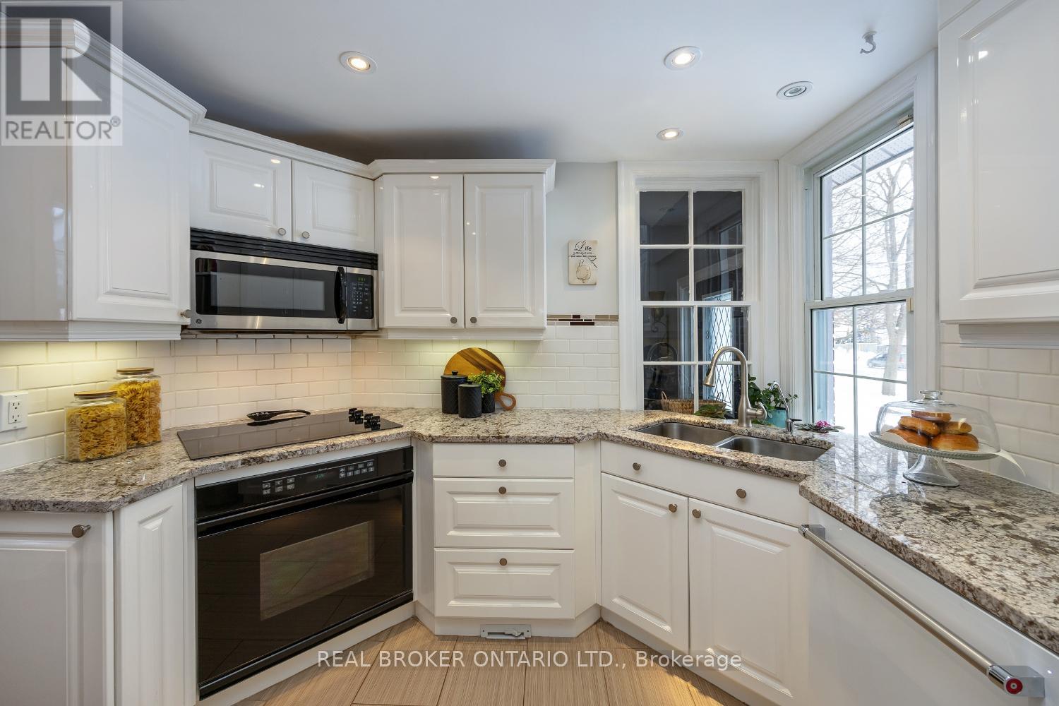 18 Concession Street W, Clarington (Bowmanville), Ontario  L1C 1Y5 - Photo 18 - E12750216