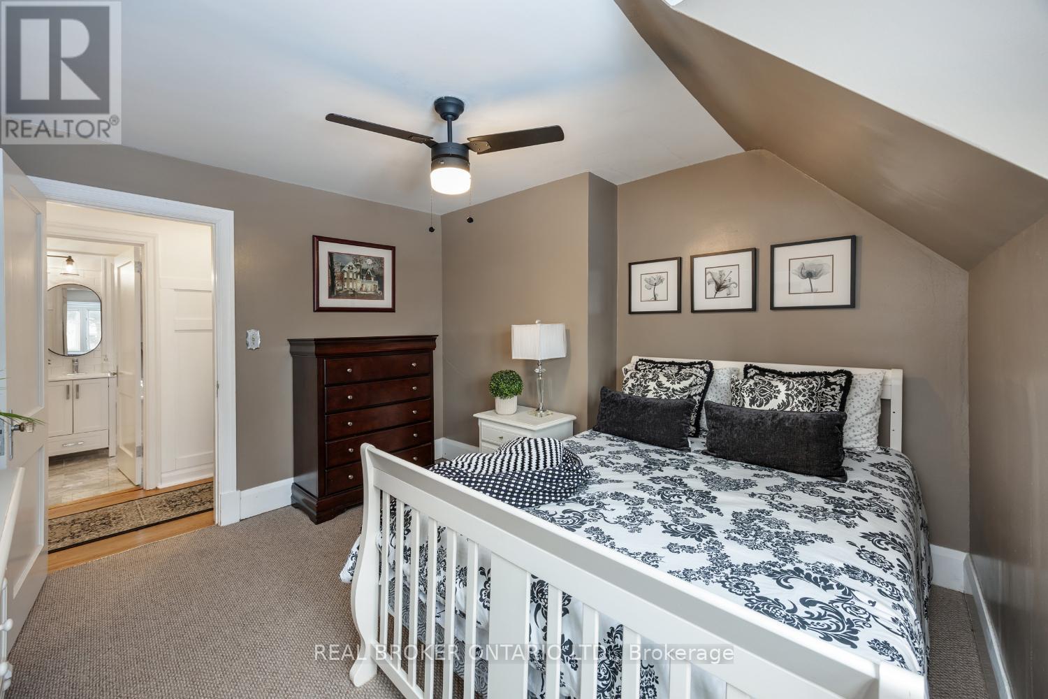 18 Concession Street W, Clarington (Bowmanville), Ontario  L1C 1Y5 - Photo 30 - E12750216