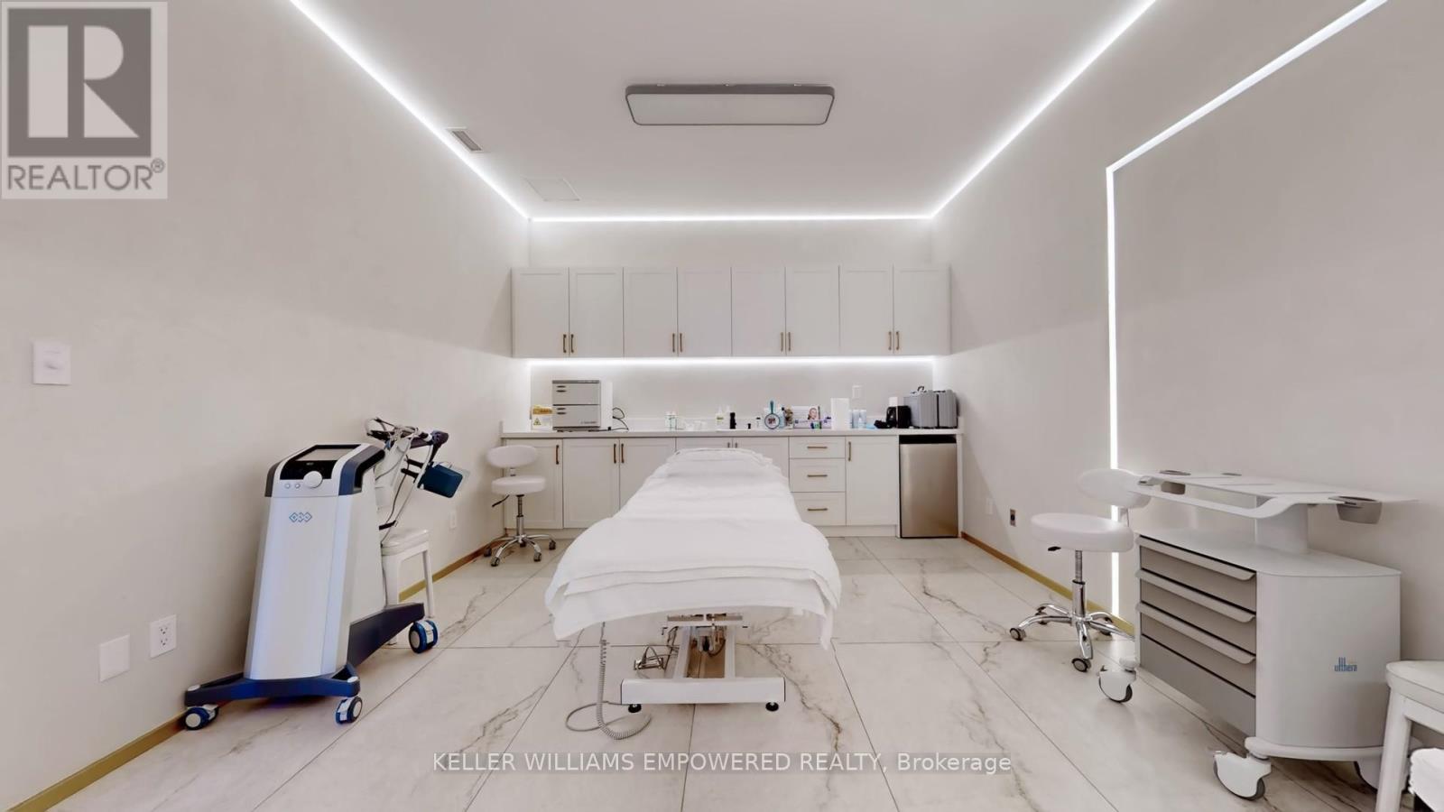 41 - 1545 Cornwall Road, Oakville, Ontario  L6J 0B2 - Photo 9 - W12751604