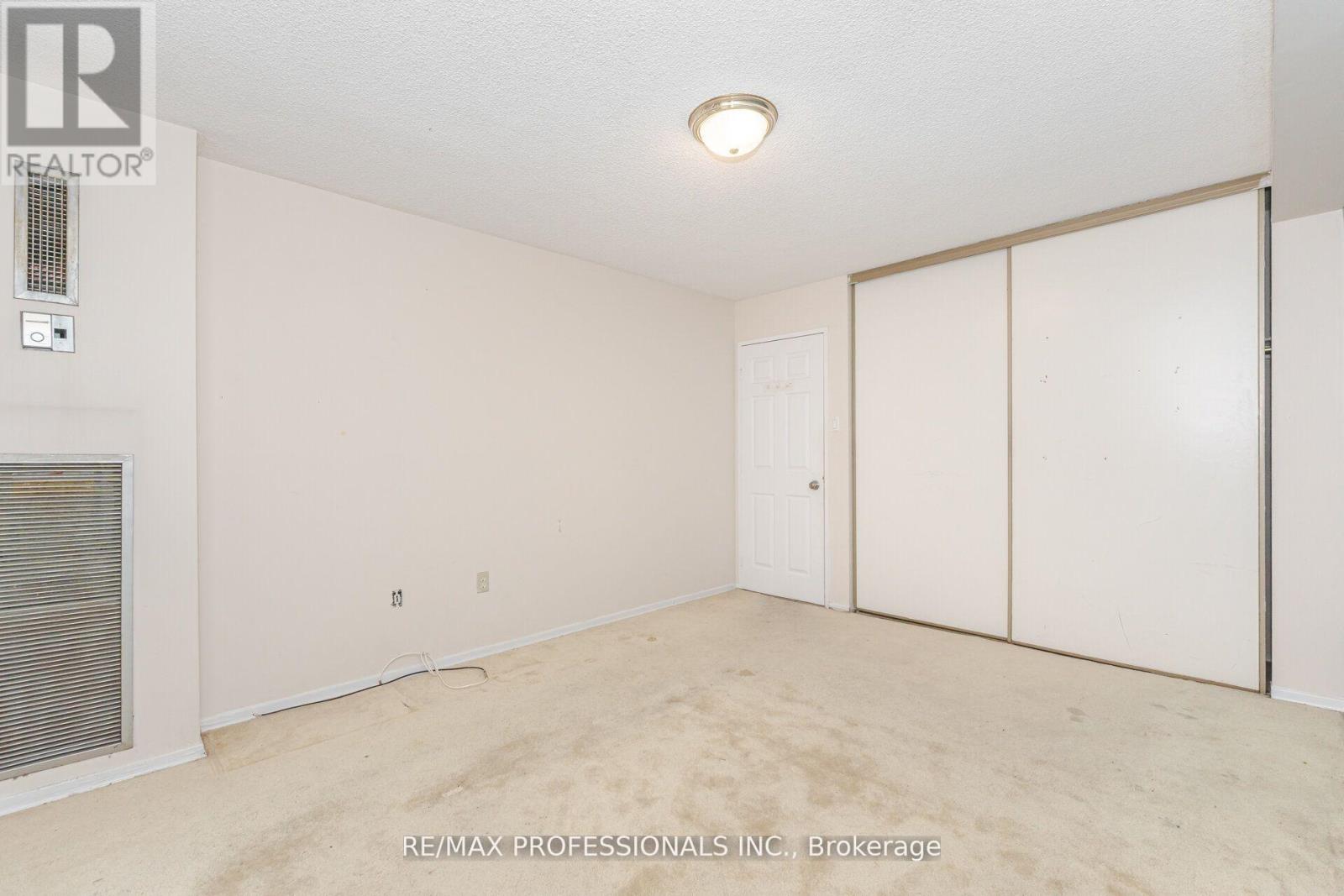 1109 - 4 Kings Cross Road, Brampton, Ontario  L6T 3X8 - Photo 19 - W12752998