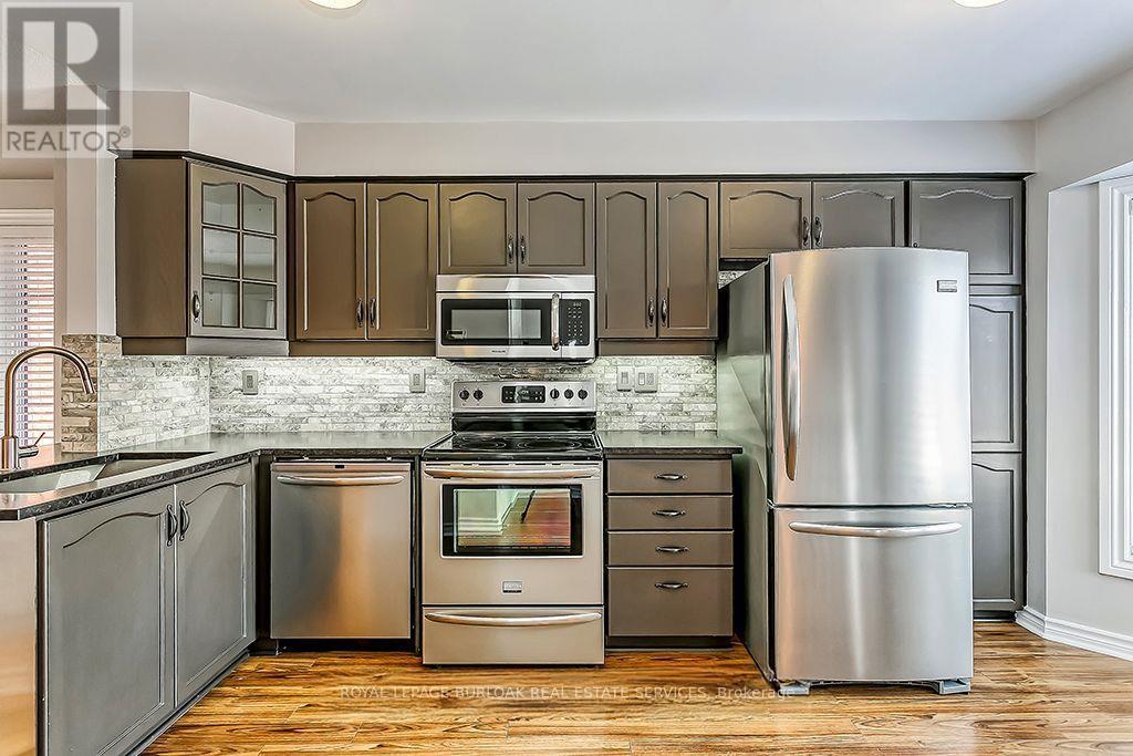 13 - 3480 Upper Middle Road, Burlington, Ontario  L7M 4R8 - Photo 3 - W12753960