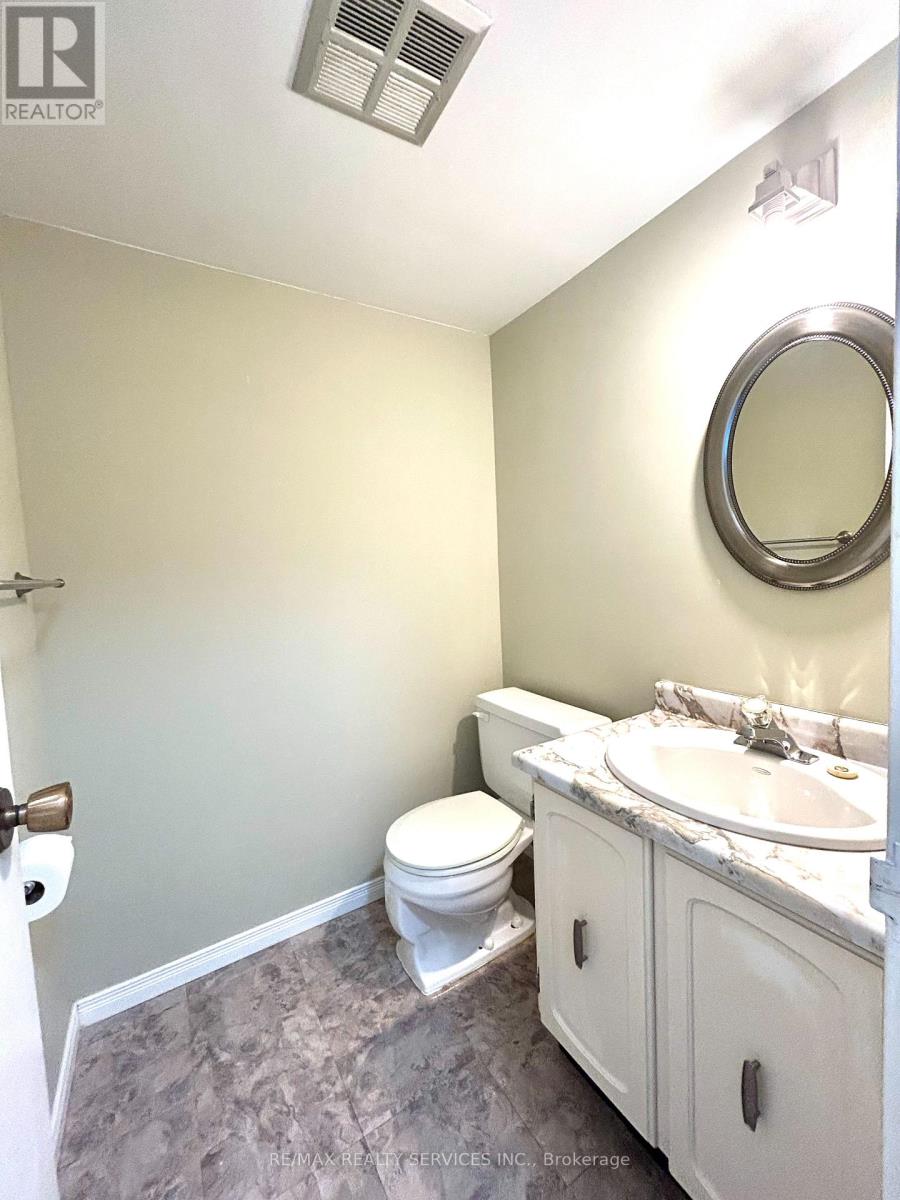 701 - 2929 Aquitaine Avenue, Mississauga (Meadowvale), Ontario  L5N 2C7 - Photo 9 - W12754214