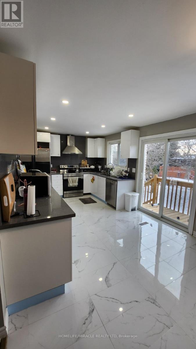 Main - 219 Mcmurchy Avenue, Brampton (Brampton South), Ontario  L6Y 1Z2 - Photo 4 - W12754276