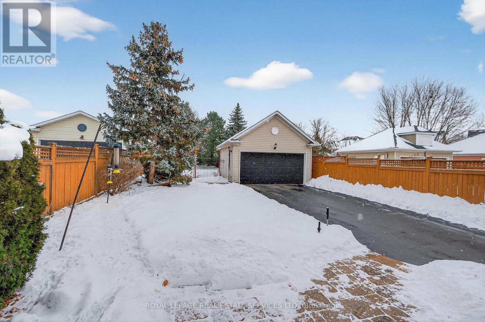 2393 Ennerdale Road, Oakville, Ontario  L6H 6N5 - Photo 38 - W12754366