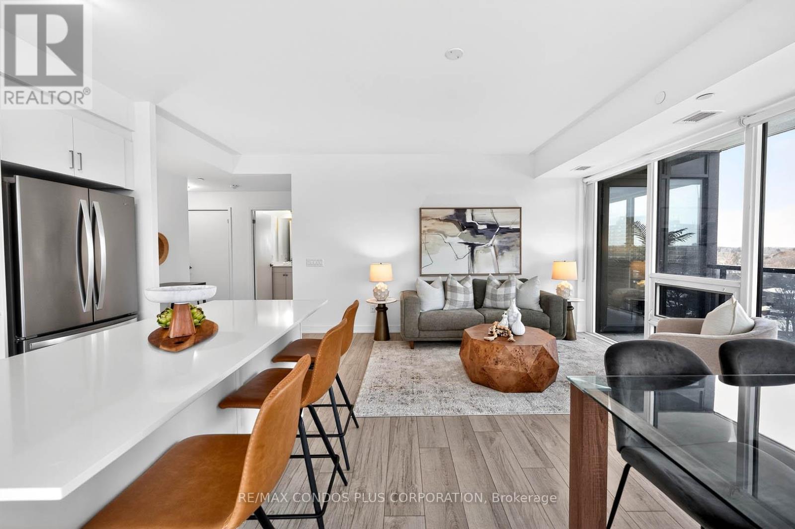 1104 - 1035 Southdown Road, Mississauga (Clarkson), Ontario  L5J 0A3 - Photo 11 - W12754418