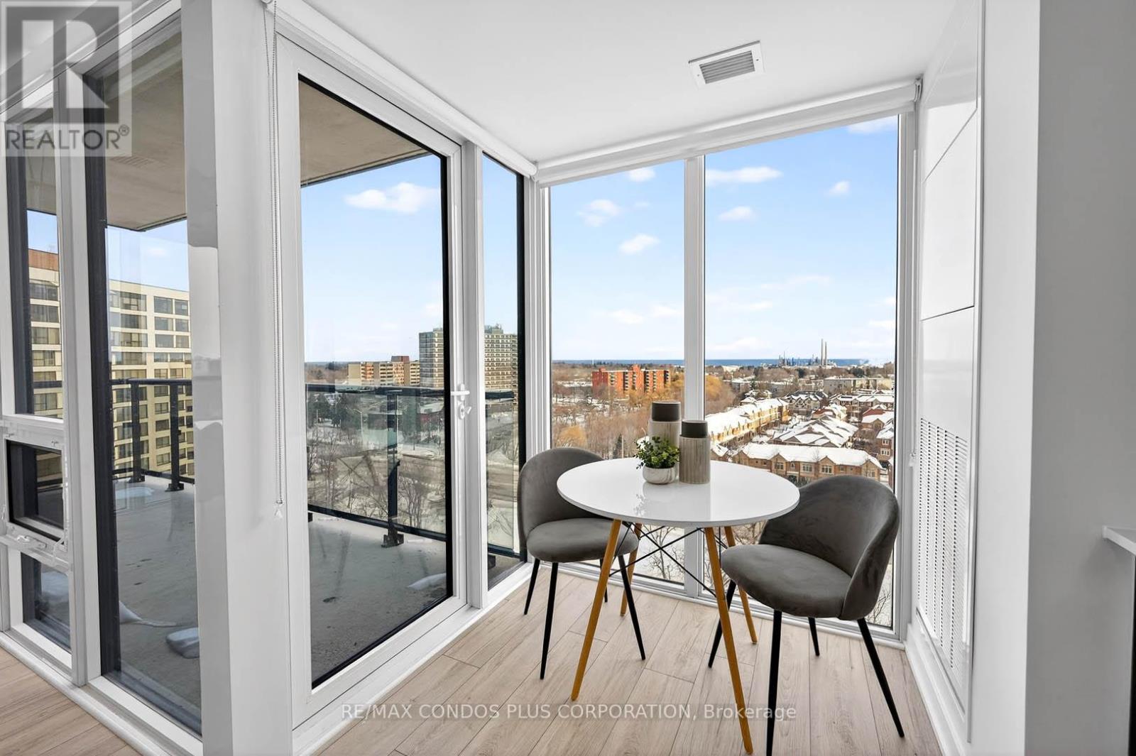 1104 - 1035 Southdown Road, Mississauga (Clarkson), Ontario  L5J 0A3 - Photo 15 - W12754418