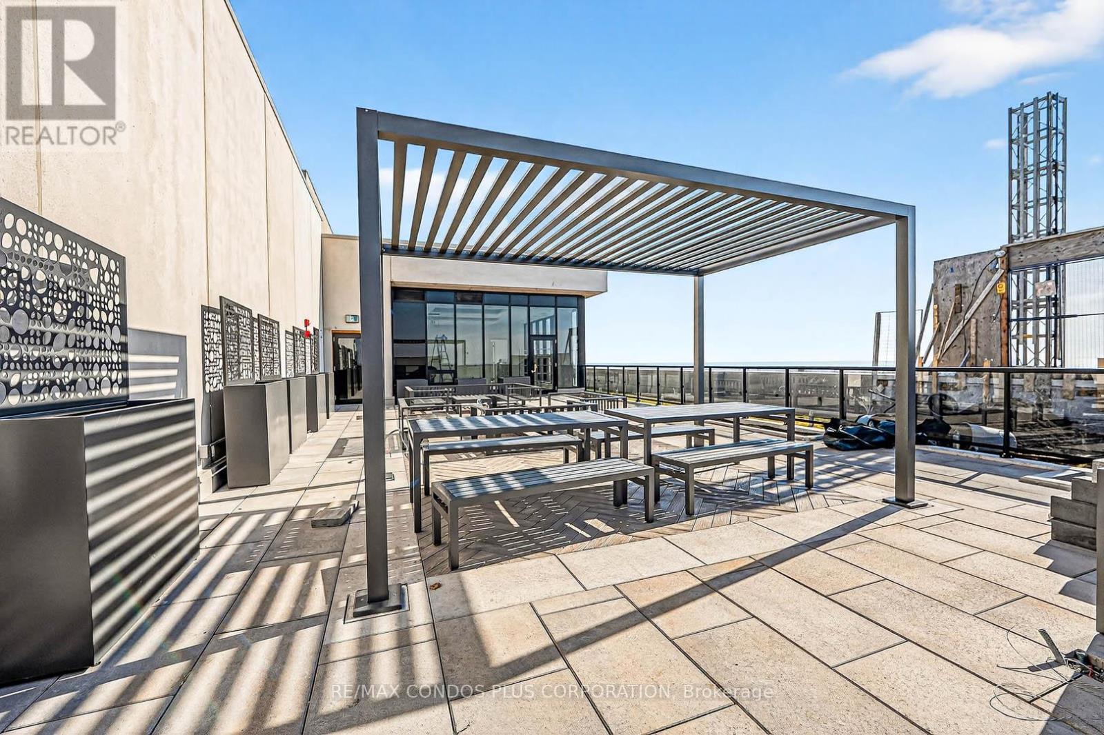 1104 - 1035 Southdown Road, Mississauga (Clarkson), Ontario  L5J 0A3 - Photo 33 - W12754418