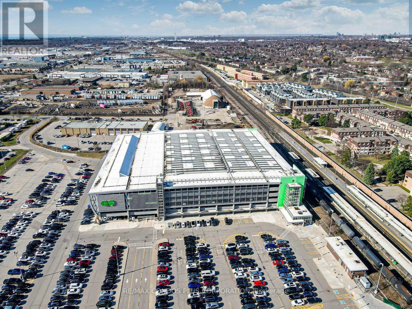 1104 - 1035 Southdown Road, Mississauga (Clarkson), Ontario  L5J 0A3 - Photo 38 - W12754418