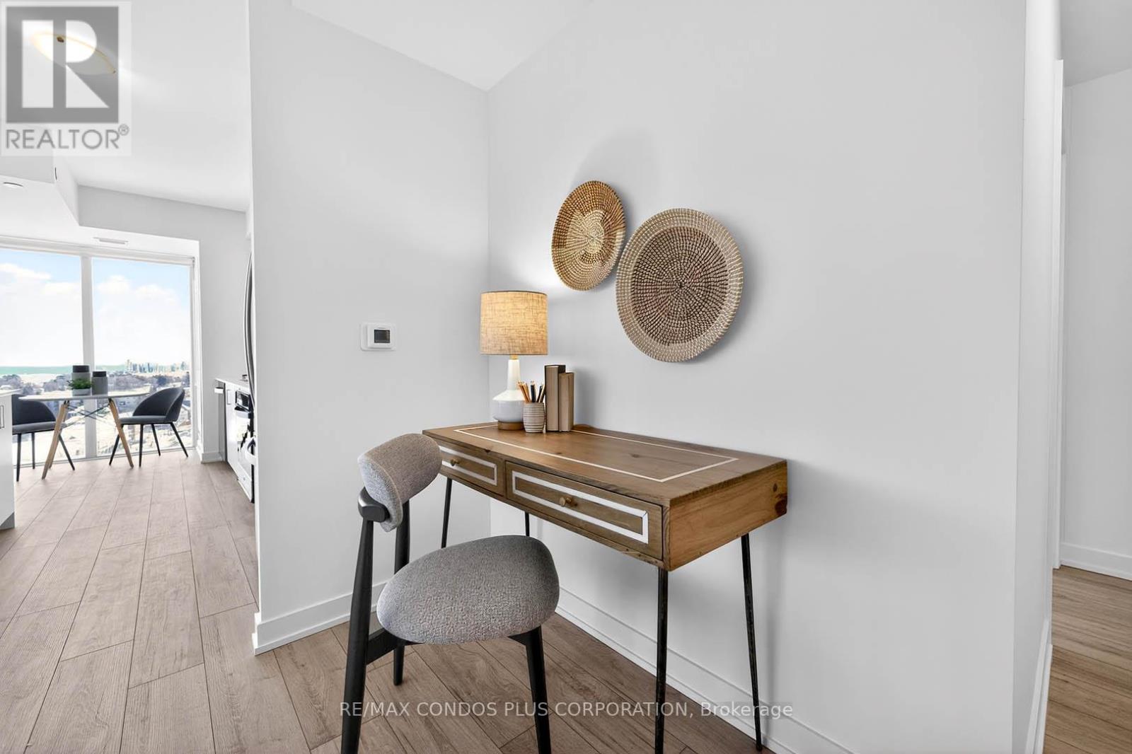 1104 - 1035 Southdown Road, Mississauga (Clarkson), Ontario  L5J 0A3 - Photo 17 - W12754418