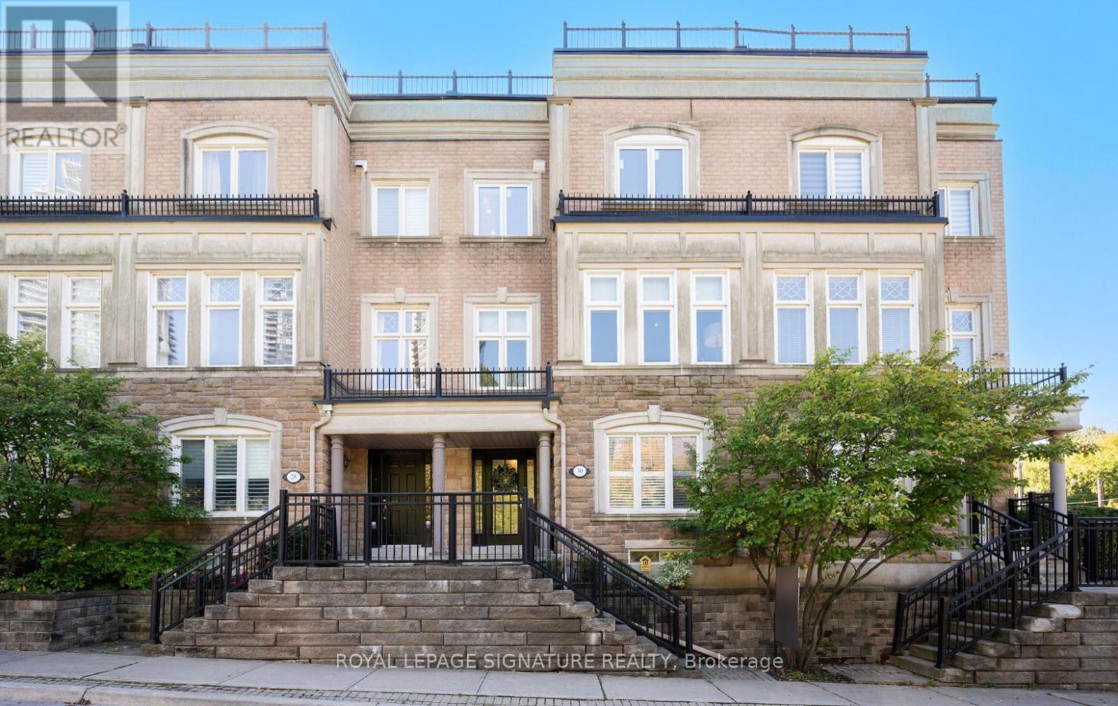 30 LEGION ROAD, Toronto, Ontario