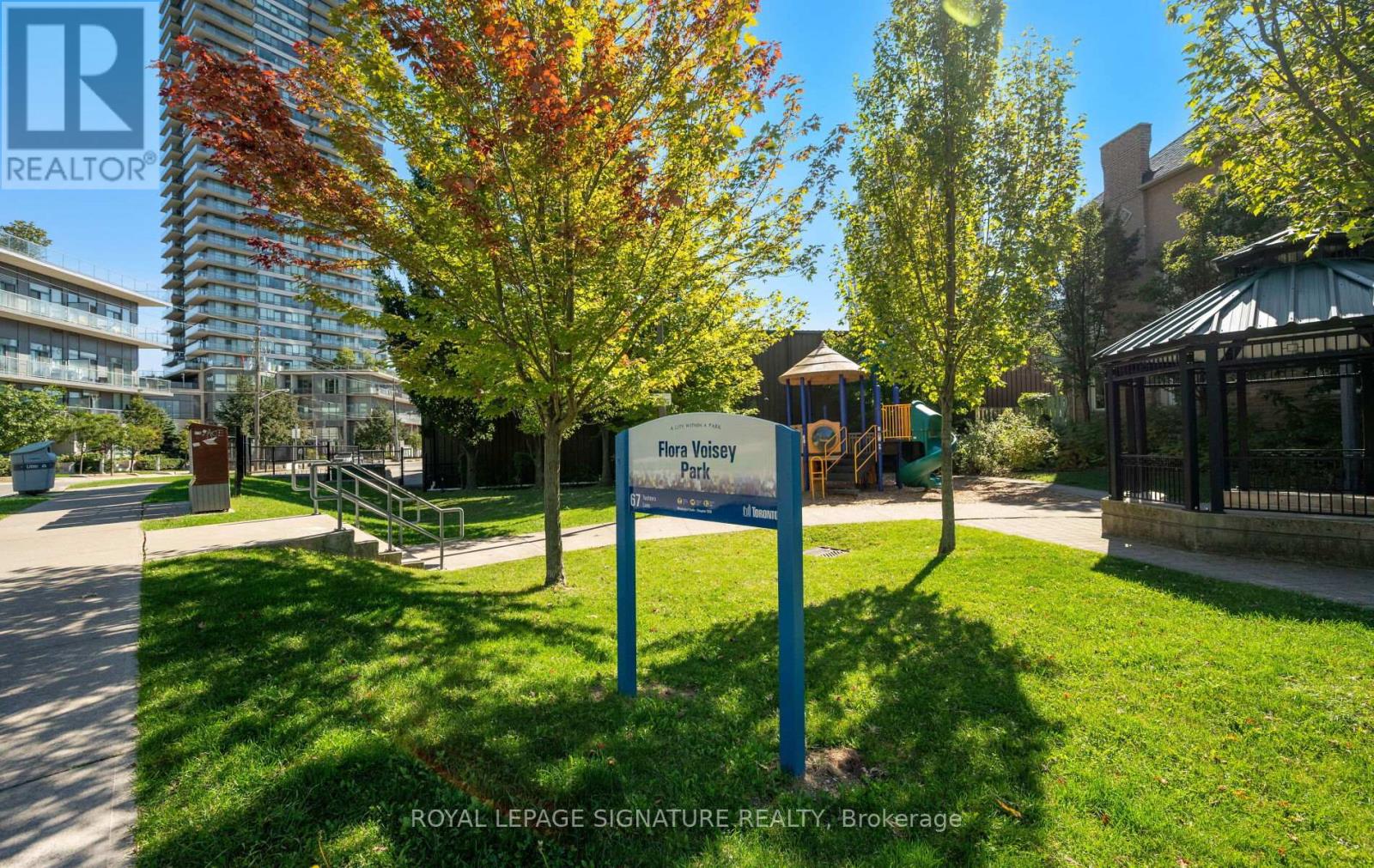 30 Legion Road, Toronto (Mimico), Ontario  M8V 4C5 - Photo 45 - W12754496
