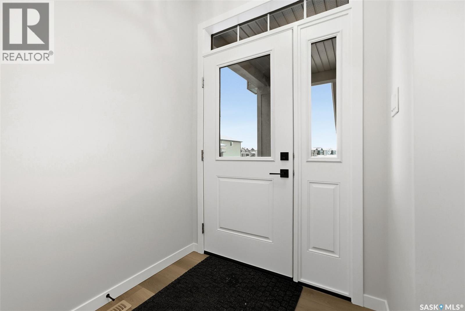 3149 Favel Drive, Regina, Saskatchewan  S4V 4C7 - Photo 2 - SK021881