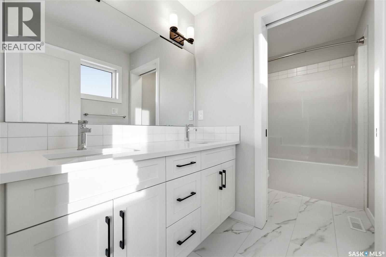 3149 Favel Drive, Regina, Saskatchewan  S4V 4C7 - Photo 17 - SK021881