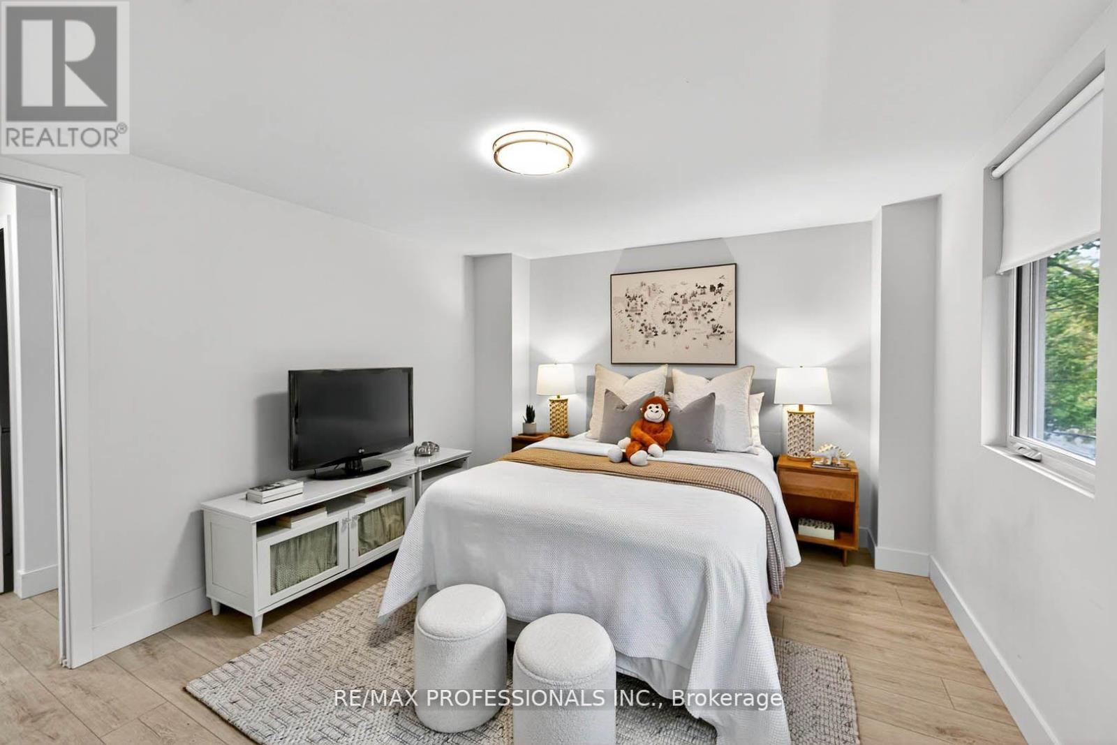 22 Ninth Street, Toronto (New Toronto), Ontario  M8V 3E3 - Photo 21 - W12754520