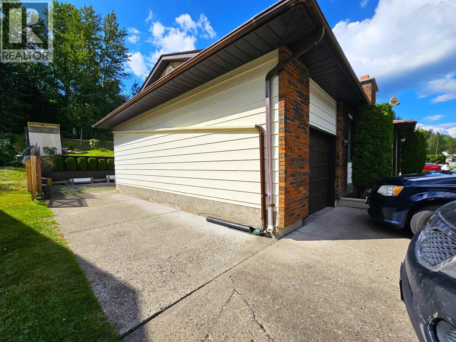 3881 Bellamy Road, Prince George, British Columbia  V2K 3W1 - Photo 8 - R3084763