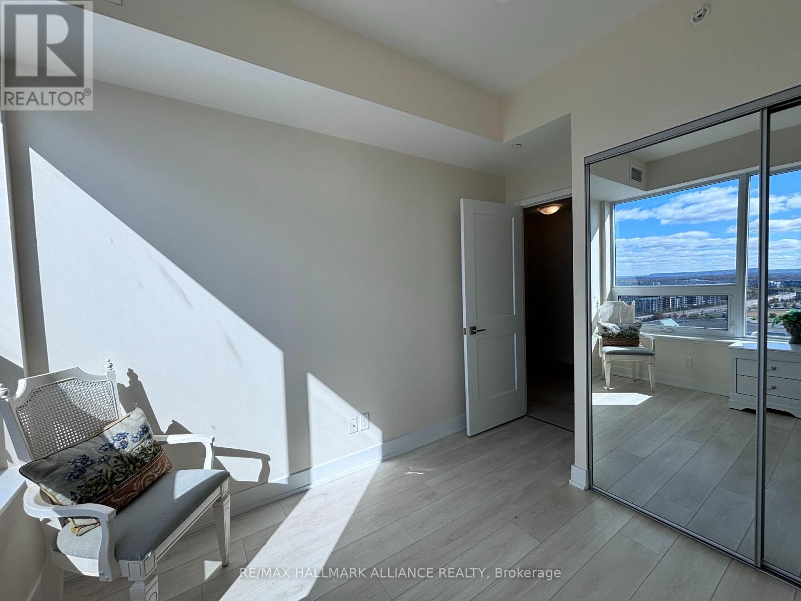 1804 - 297 Oak Walk Drive, Oakville (Ro River Oaks), Ontario  L6H 3R6 - Photo 20 - W12754578