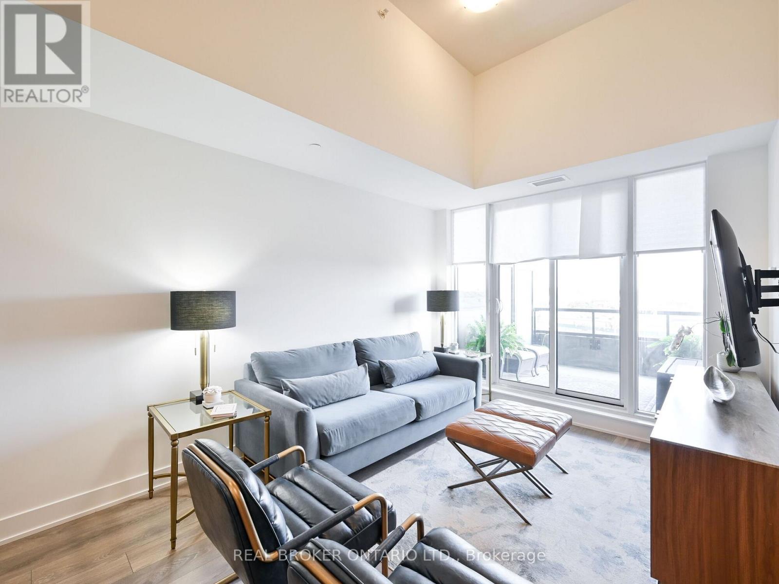 411 - 297 Oak Walk Drive, Oakville, Ontario  L6H 3R6 - Photo 15 - W12754664