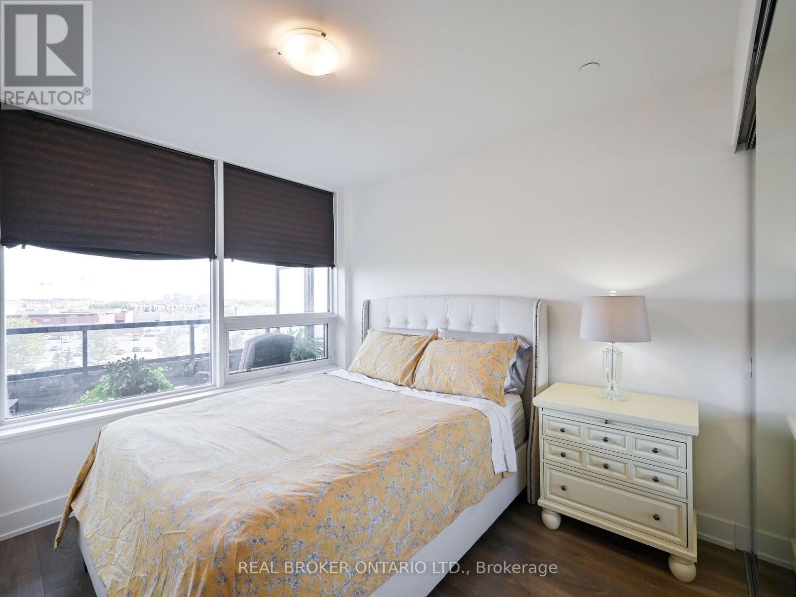 411 - 297 Oak Walk Drive, Oakville, Ontario  L6H 3R6 - Photo 26 - W12754664