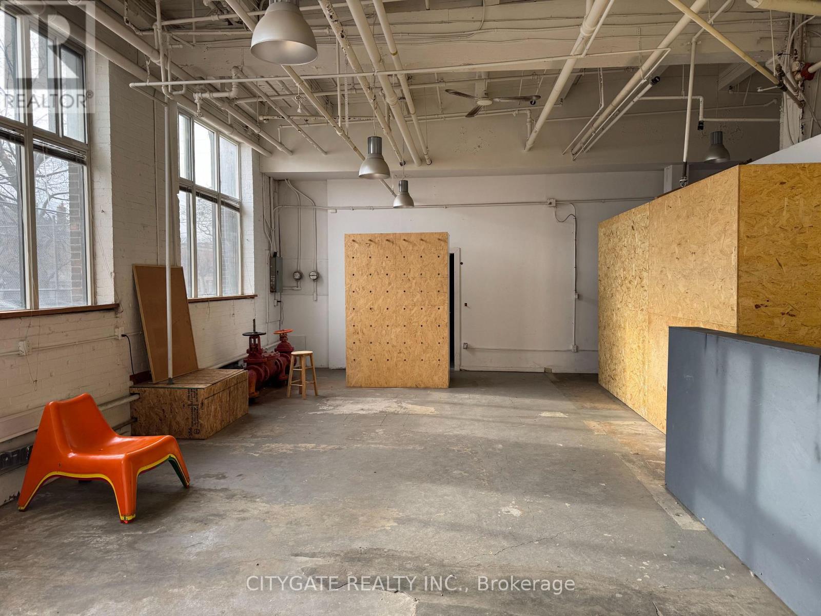 345 Sorauren Avenue, Toronto (Roncesvalles), Ontario  M6R 2G5 - Photo 4 - W12754710