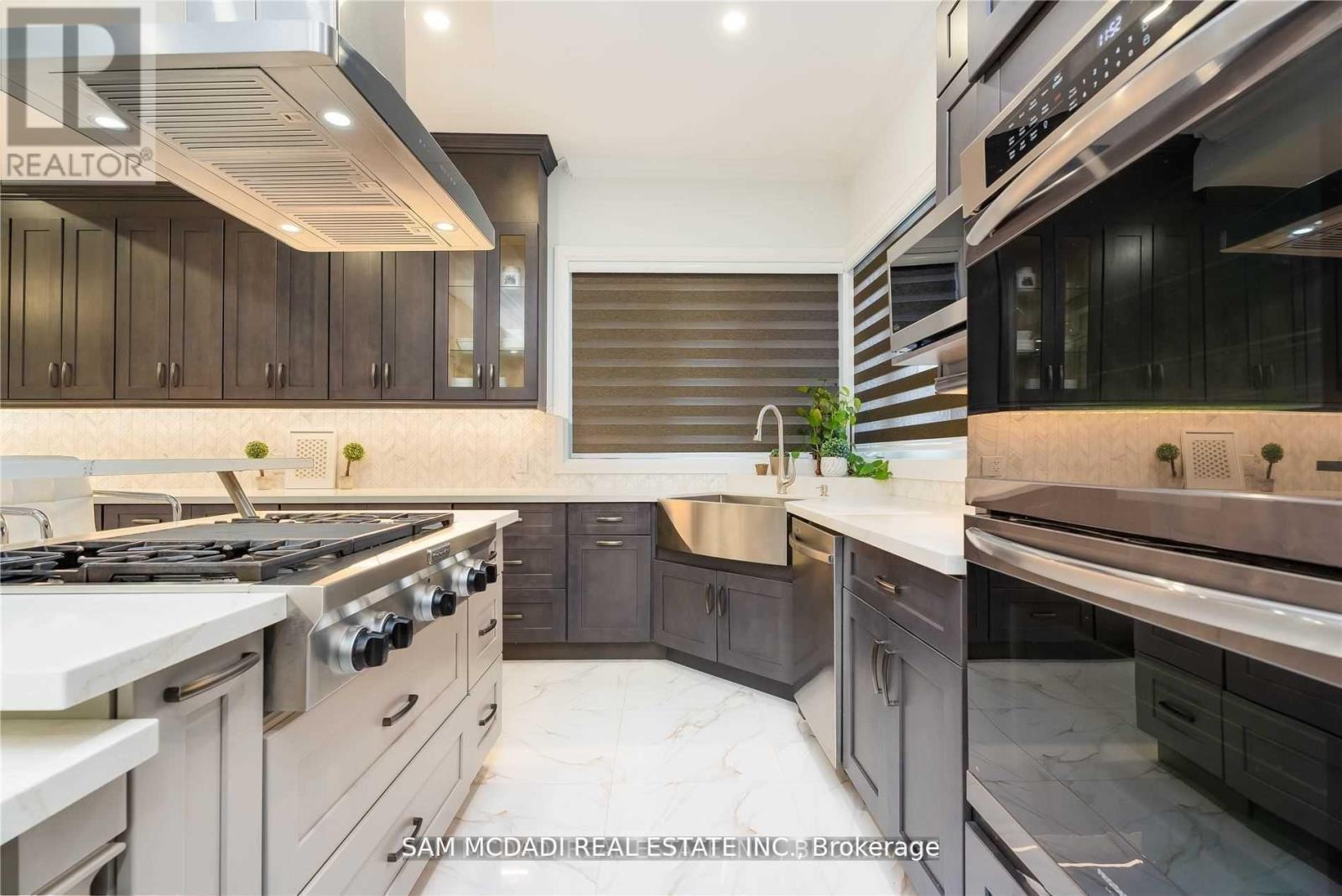 1138 Garden Road, Mississauga (Lorne Park), Ontario  L5H 3J6 - Photo 11 - W12754742