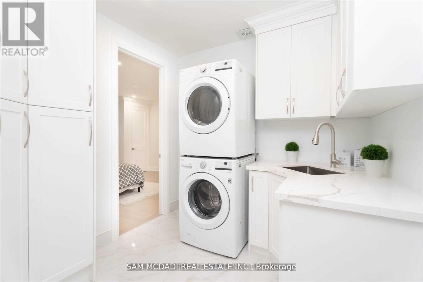 1138 Garden Road, Mississauga (Lorne Park), Ontario  L5H 3J6 - Photo 30 - W12754742