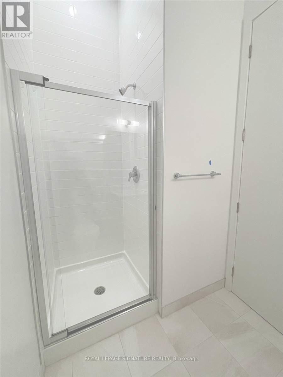 A105 - 160 Canon Jackson Drive, Toronto, Ontario  M6M 0B6 - Photo 7 - W12754712