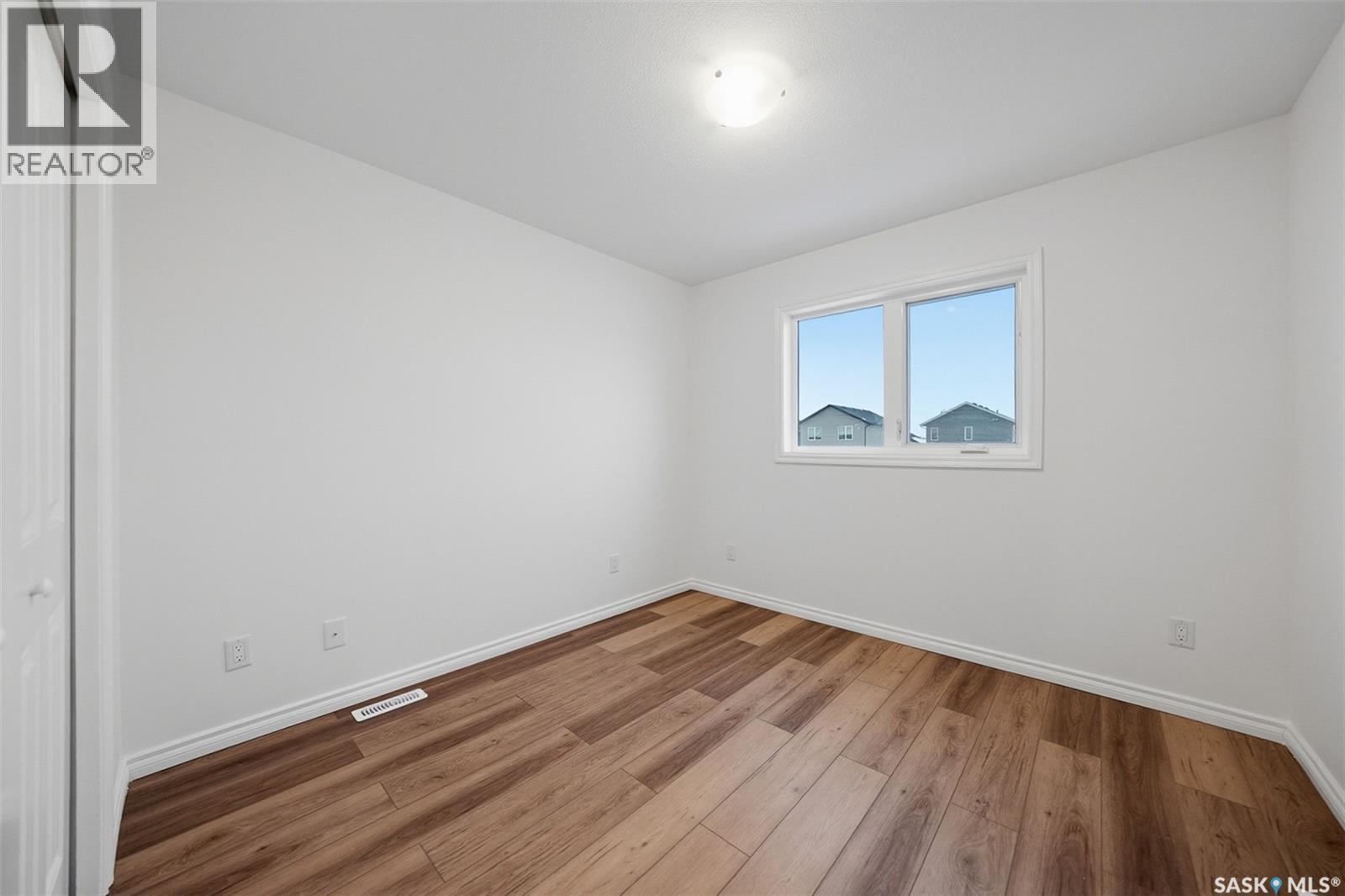 446 Geary Crescent, Saskatoon, Saskatchewan  S7R 0B8 - Photo 17 - SK027915