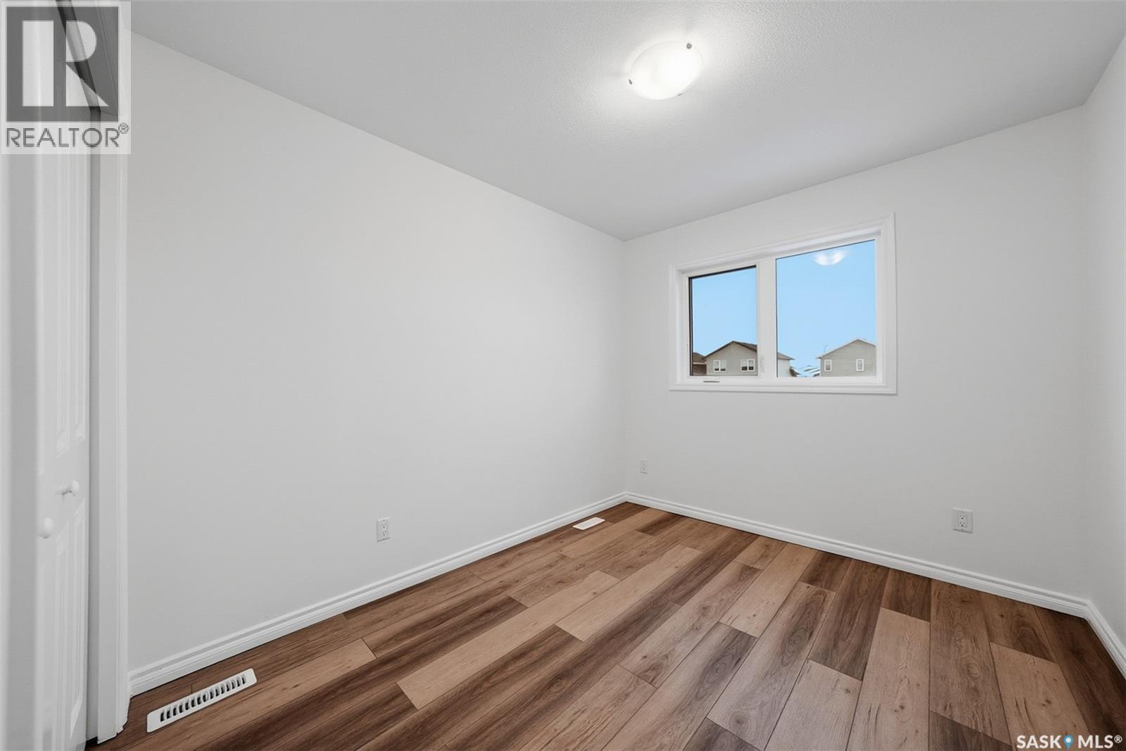 446 Geary Crescent, Saskatoon, Saskatchewan  S7R 0B8 - Photo 19 - SK027915