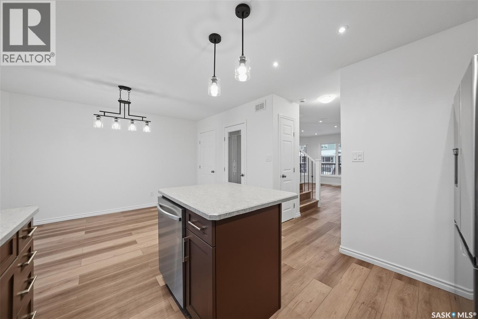 446 Geary Crescent, Saskatoon, Saskatchewan  S7R 0B8 - Photo 9 - SK027915