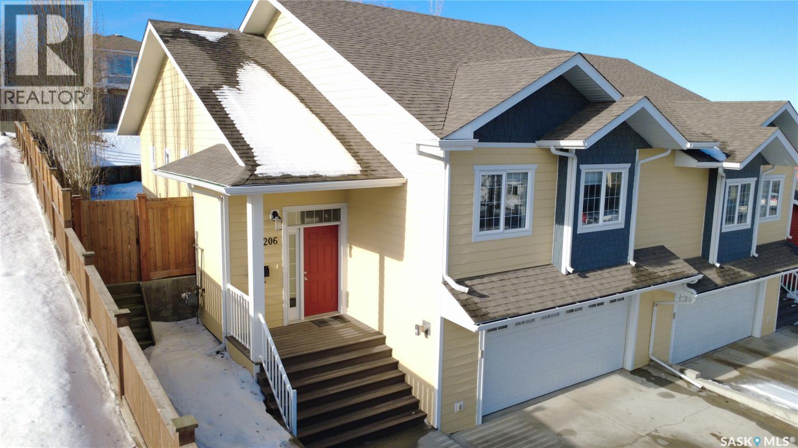 206 8th Avenue Ne, Swift Current, Saskatchewan  S9H 2P4 - Photo 28 - SK027906