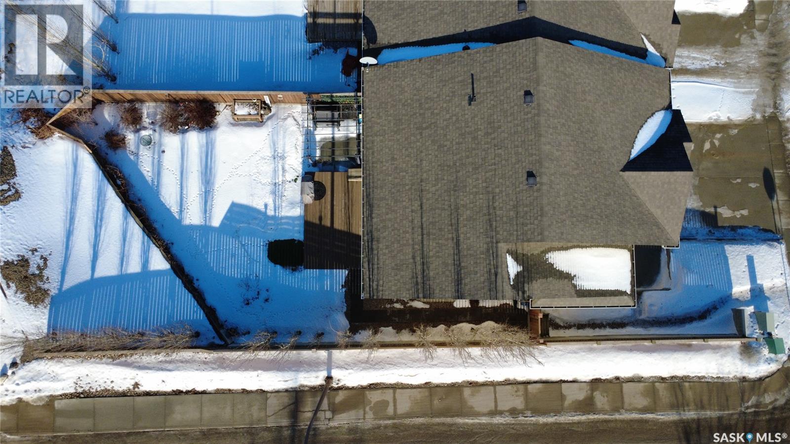 206 8th Avenue Ne, Swift Current, Saskatchewan  S9H 2P4 - Photo 29 - SK027906