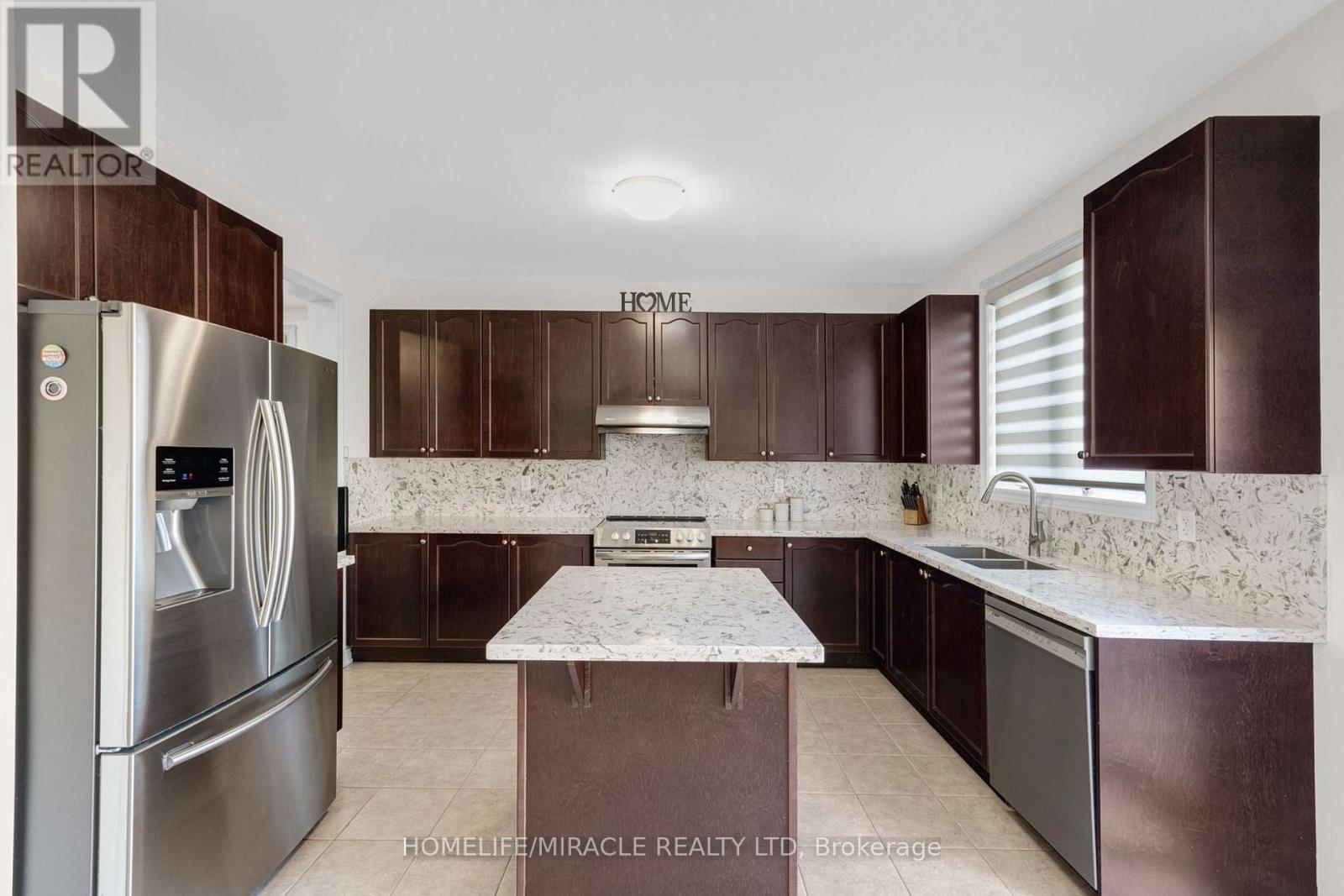 26 Fitzgibson Street, Brampton, Ontario  L6Y 0H8 - Photo 13 - W12754762