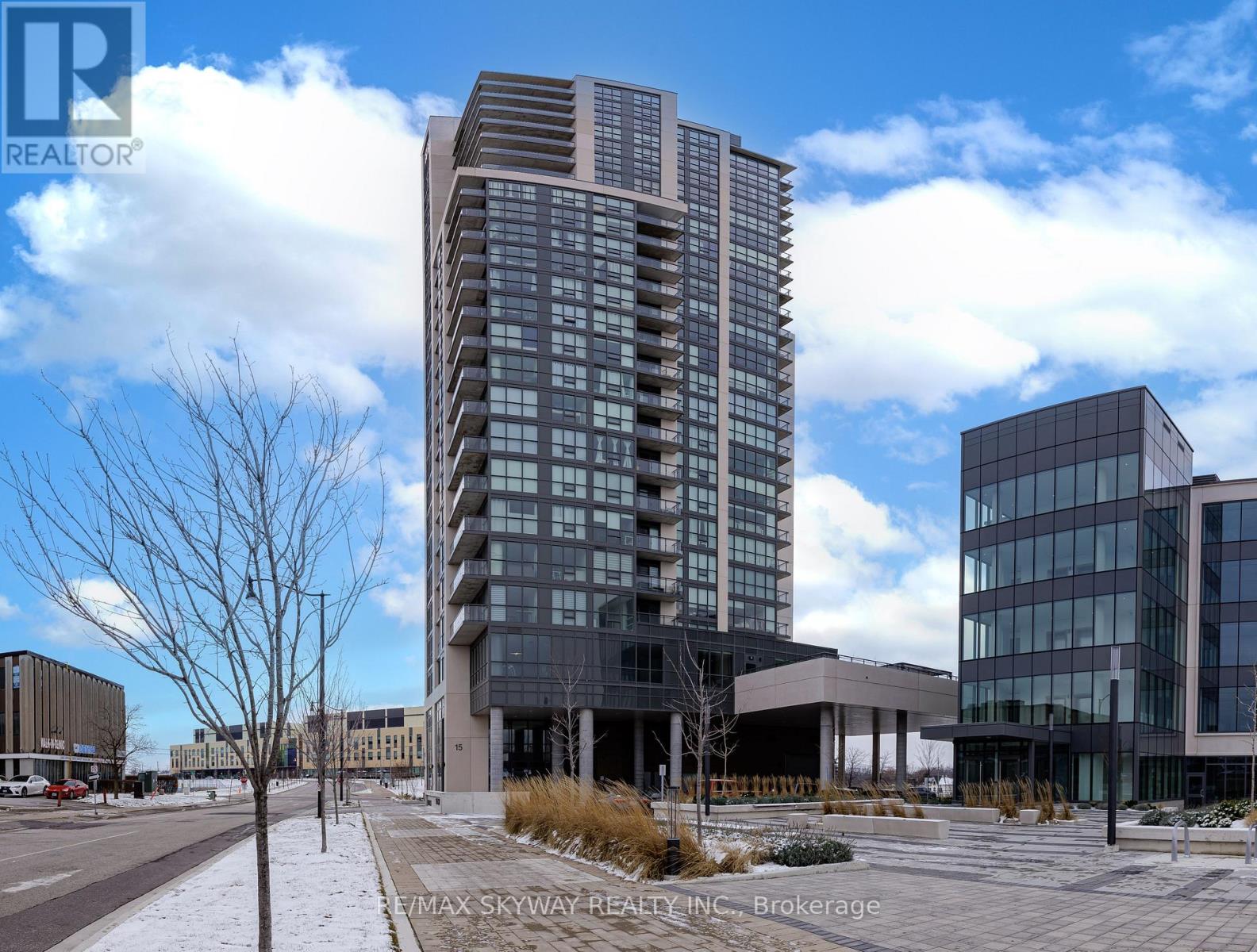 1607 - 15 LYNCH STREET, Brampton, Ontario