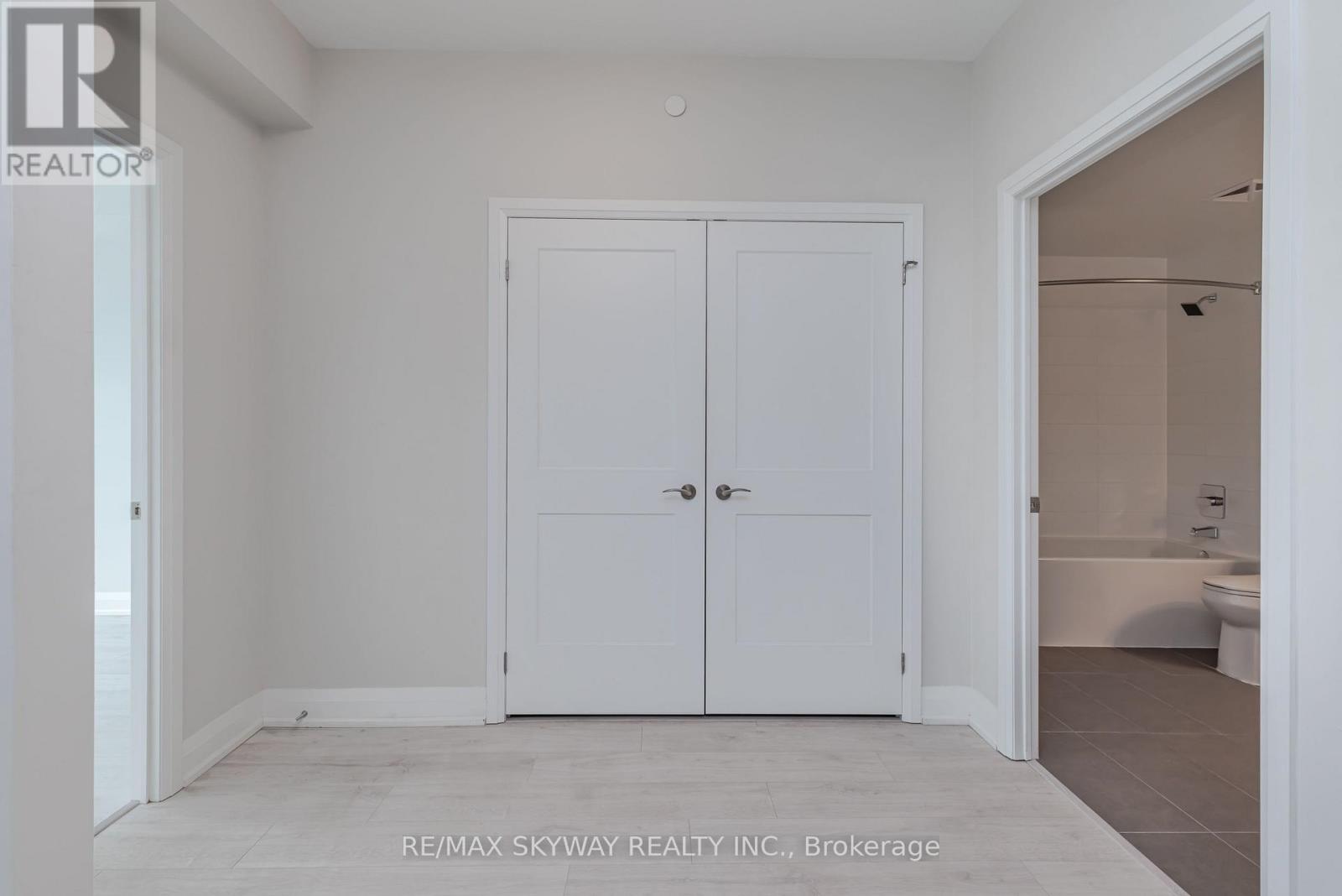 1607 - 15 Lynch Street, Brampton, Ontario  L6W 2Z8 - Photo 34 - W12754848